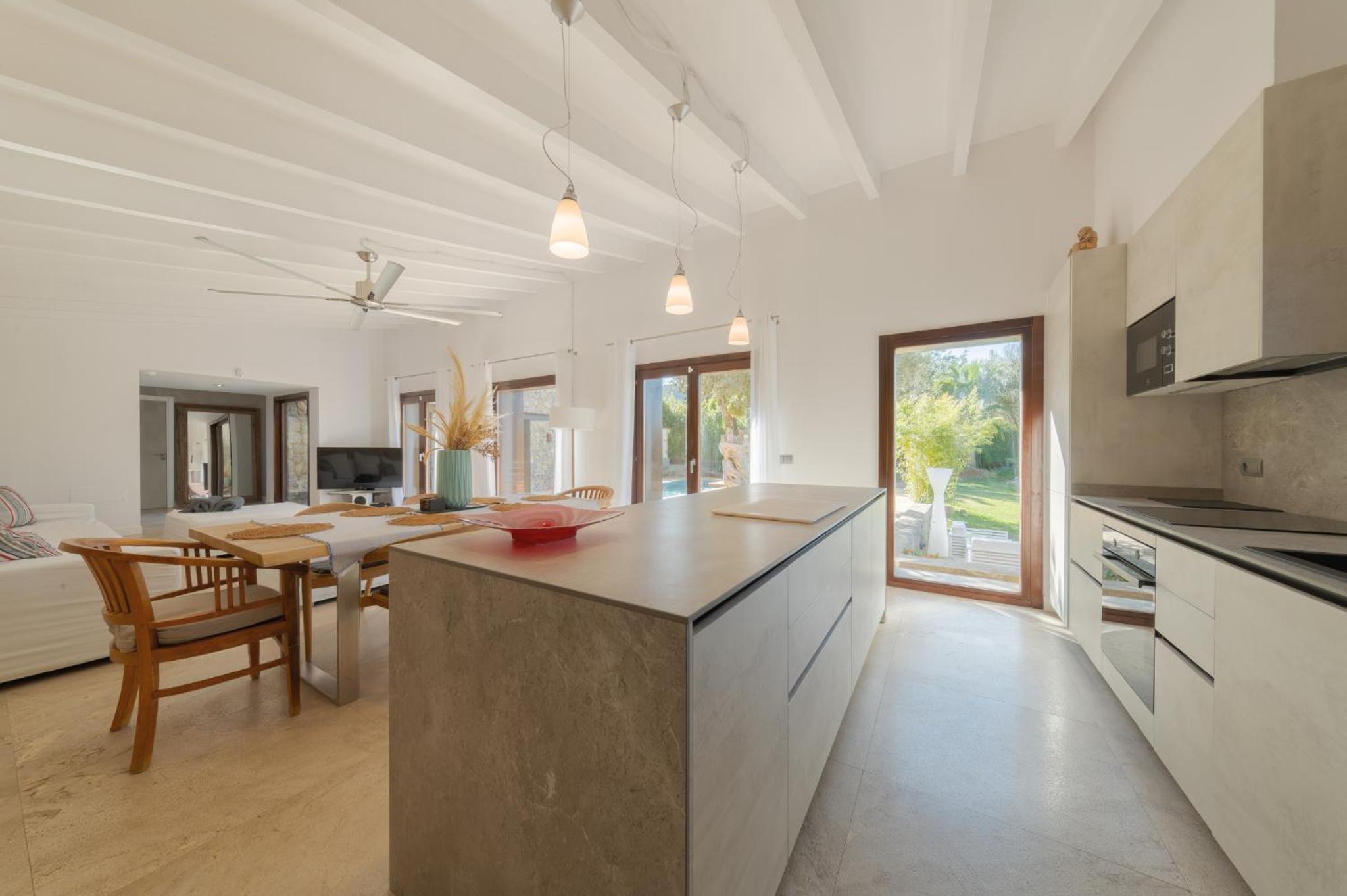Can GANESHA Villa