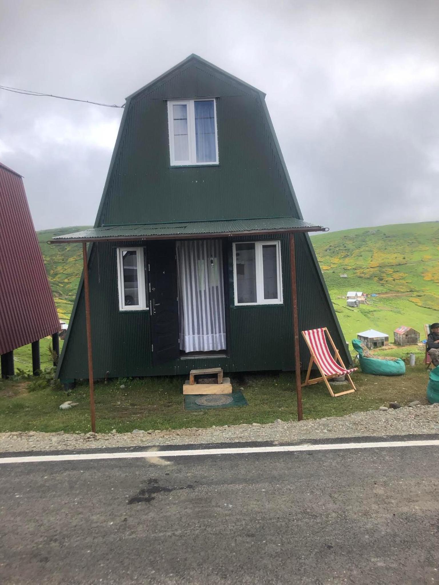 Cloudtop hut