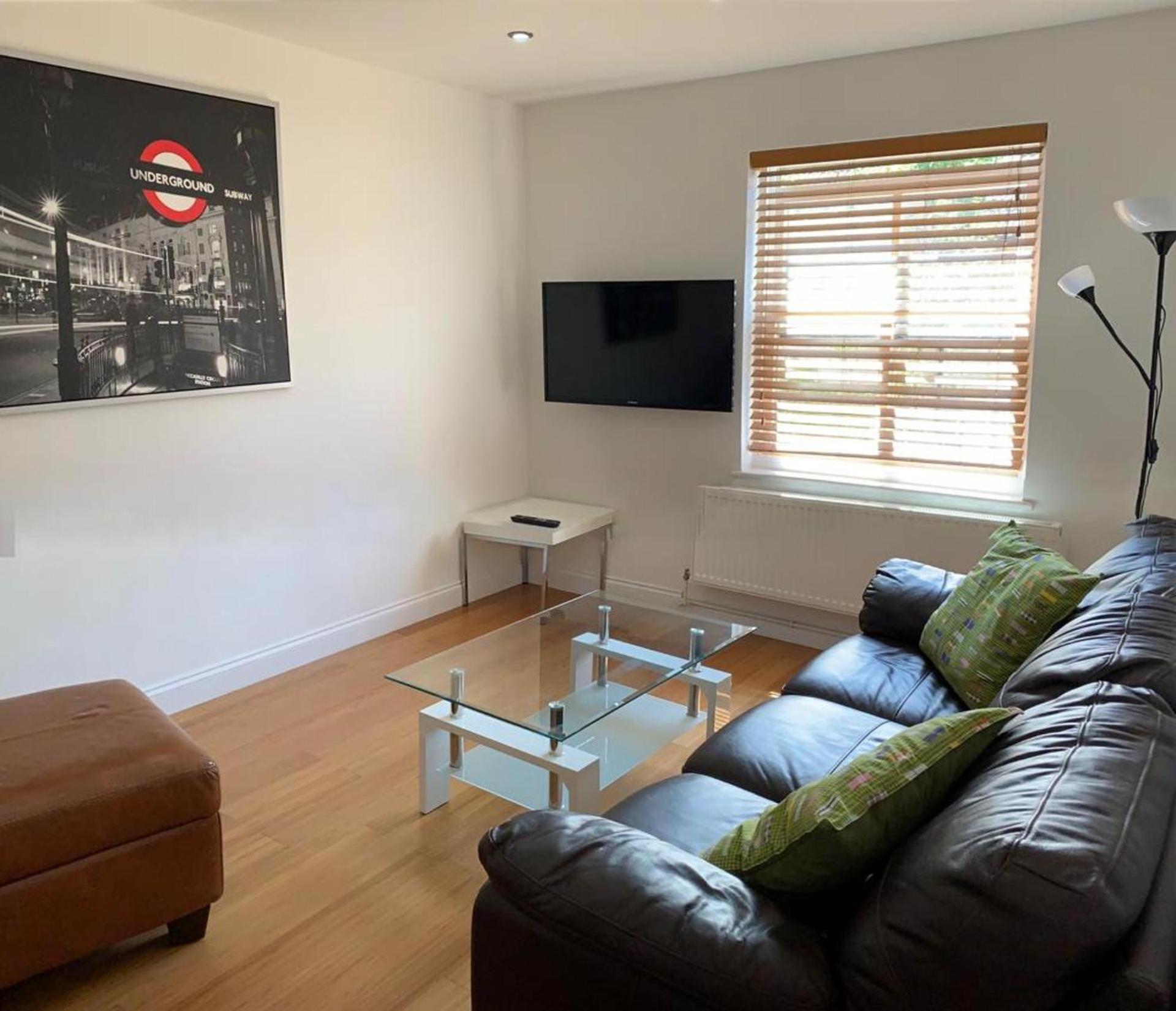 London Retreat at Hindsley's Place