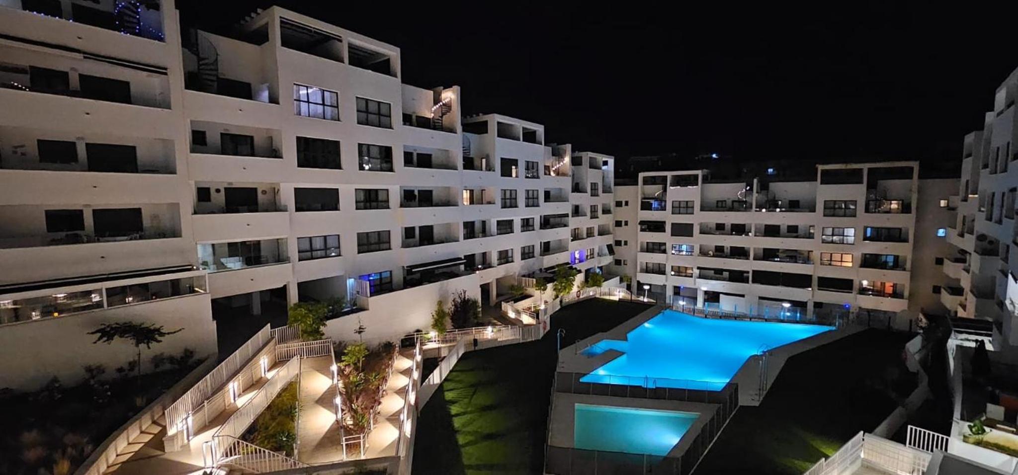 Figaro Terrace and Pool Apartament