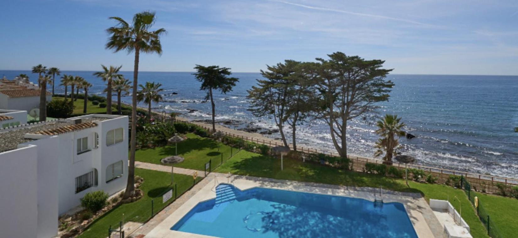 Tranquil Oceanfront Escape, One-Bedroom Haven