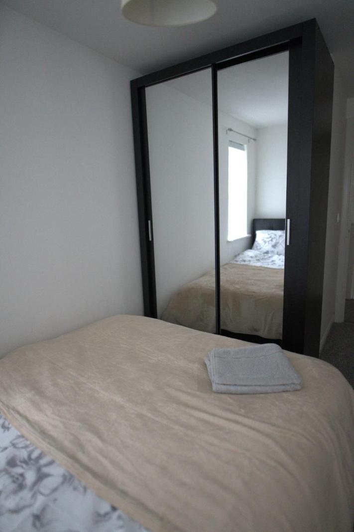 15 Richard Walker view 5