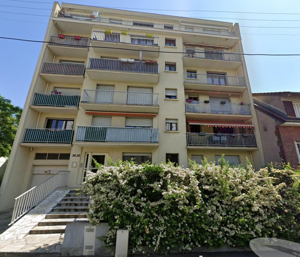 Appart familiale 6 pers avec parking - PARIS