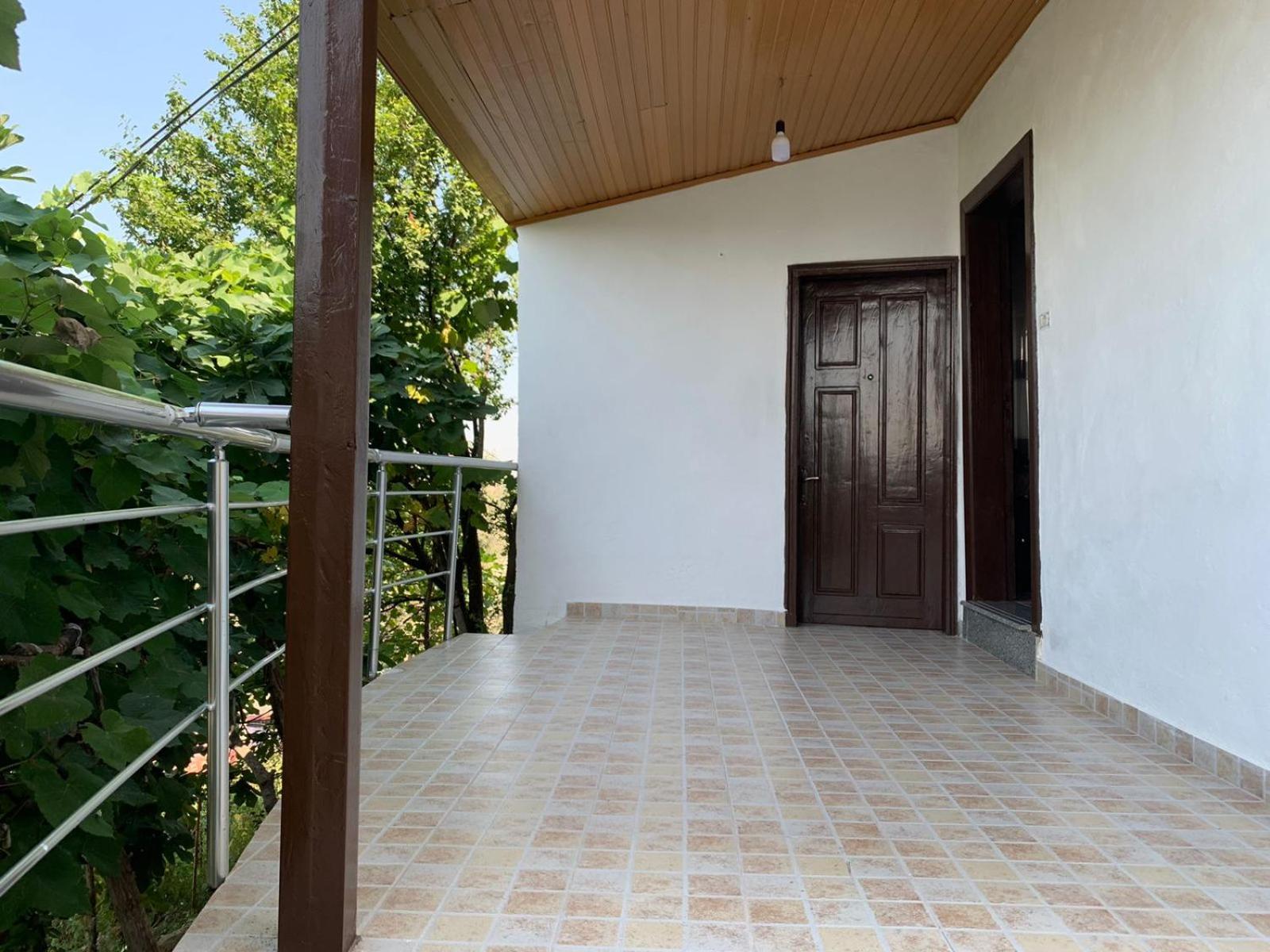 Noemi House