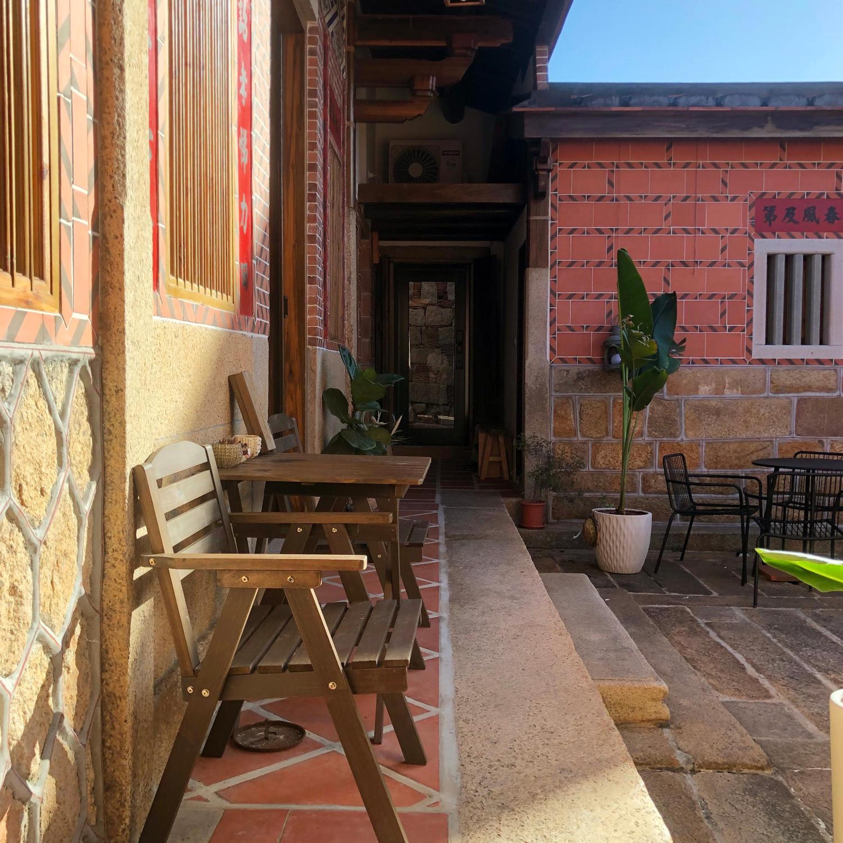 Wuzou Guesthouse