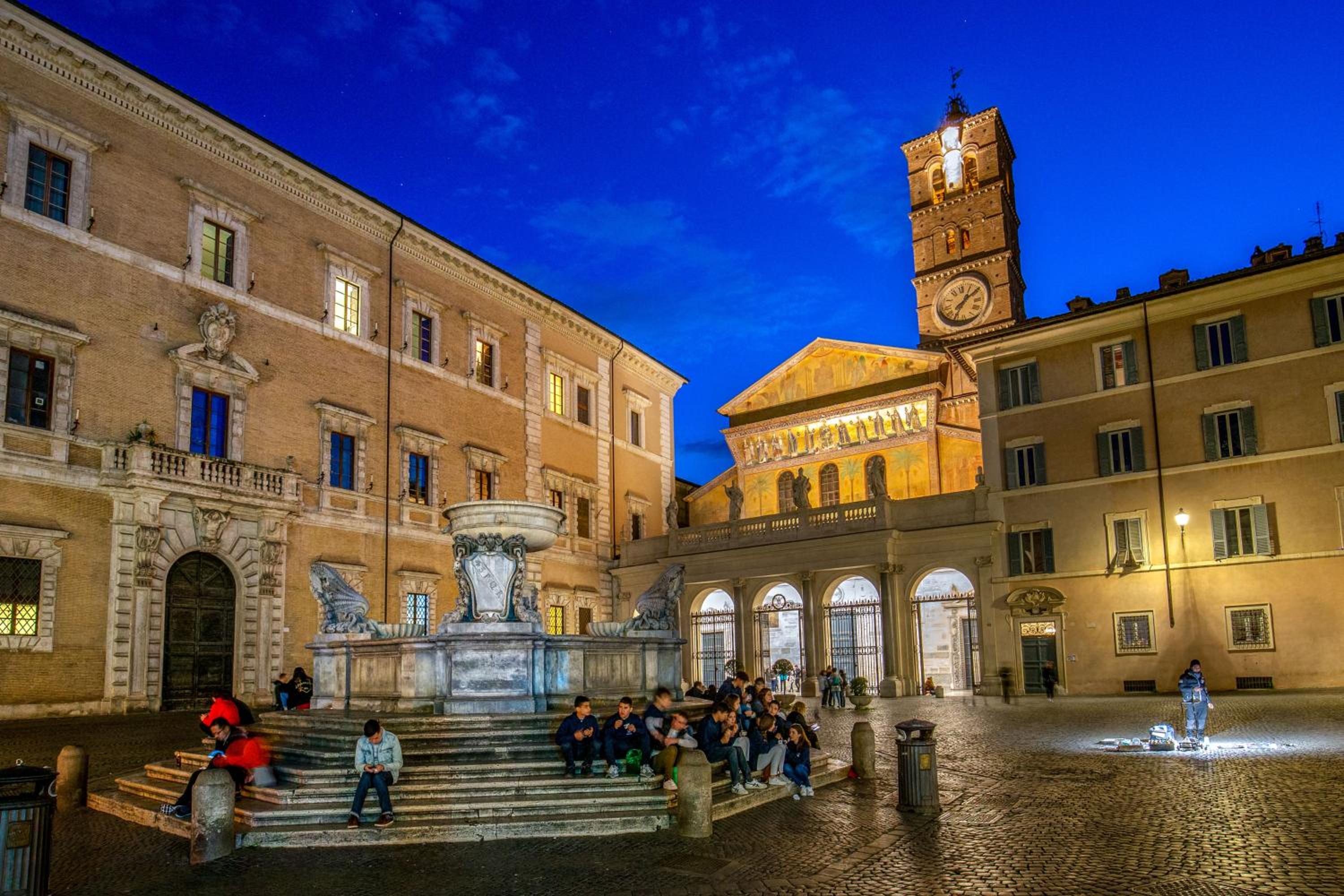The Right Place 4U Roma Monteverde Al Palazzetto Apartment with Terrace&Garage
