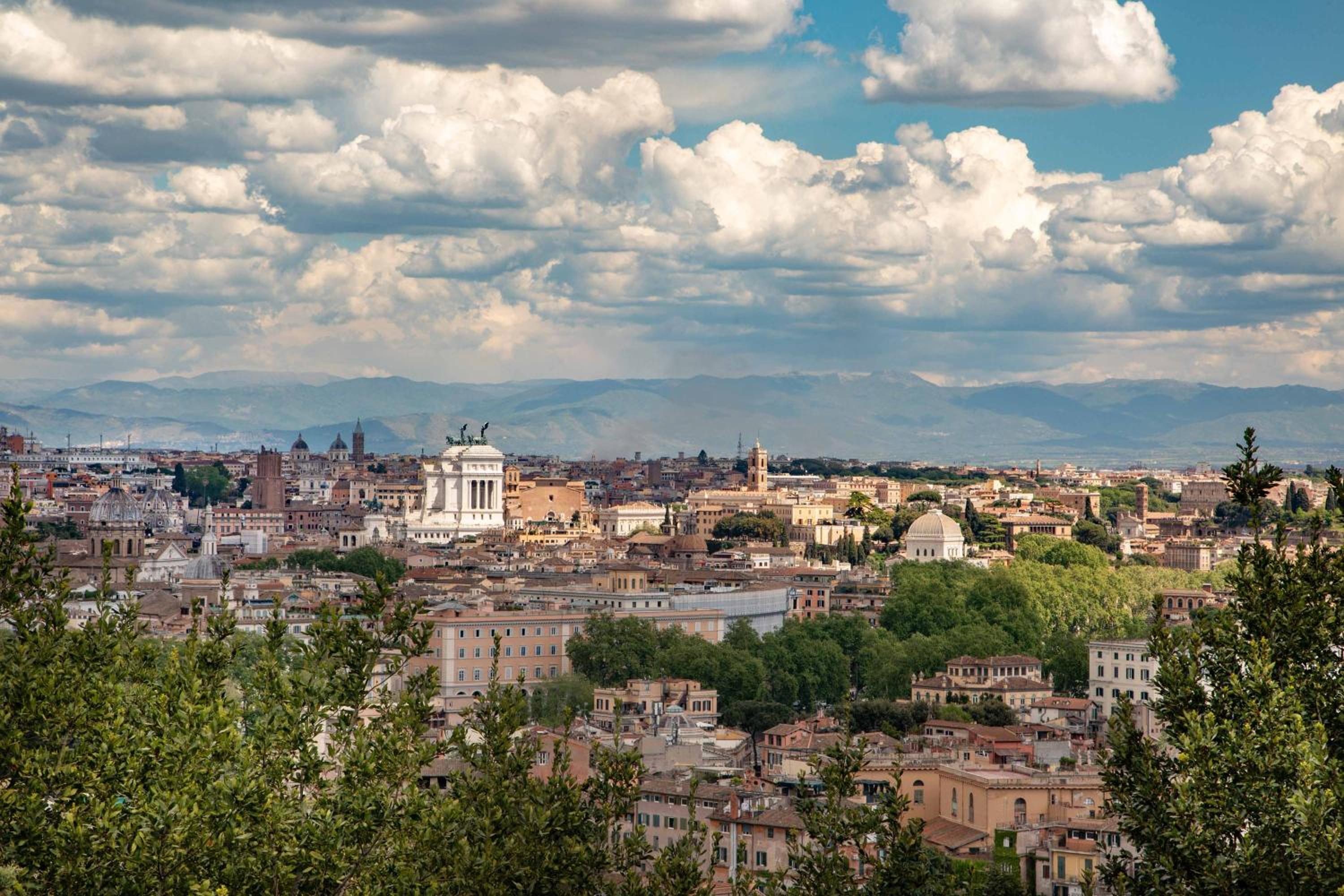 The Right Place 4U Roma Monteverde Al Palazzetto Apartment with Terrace&Garage