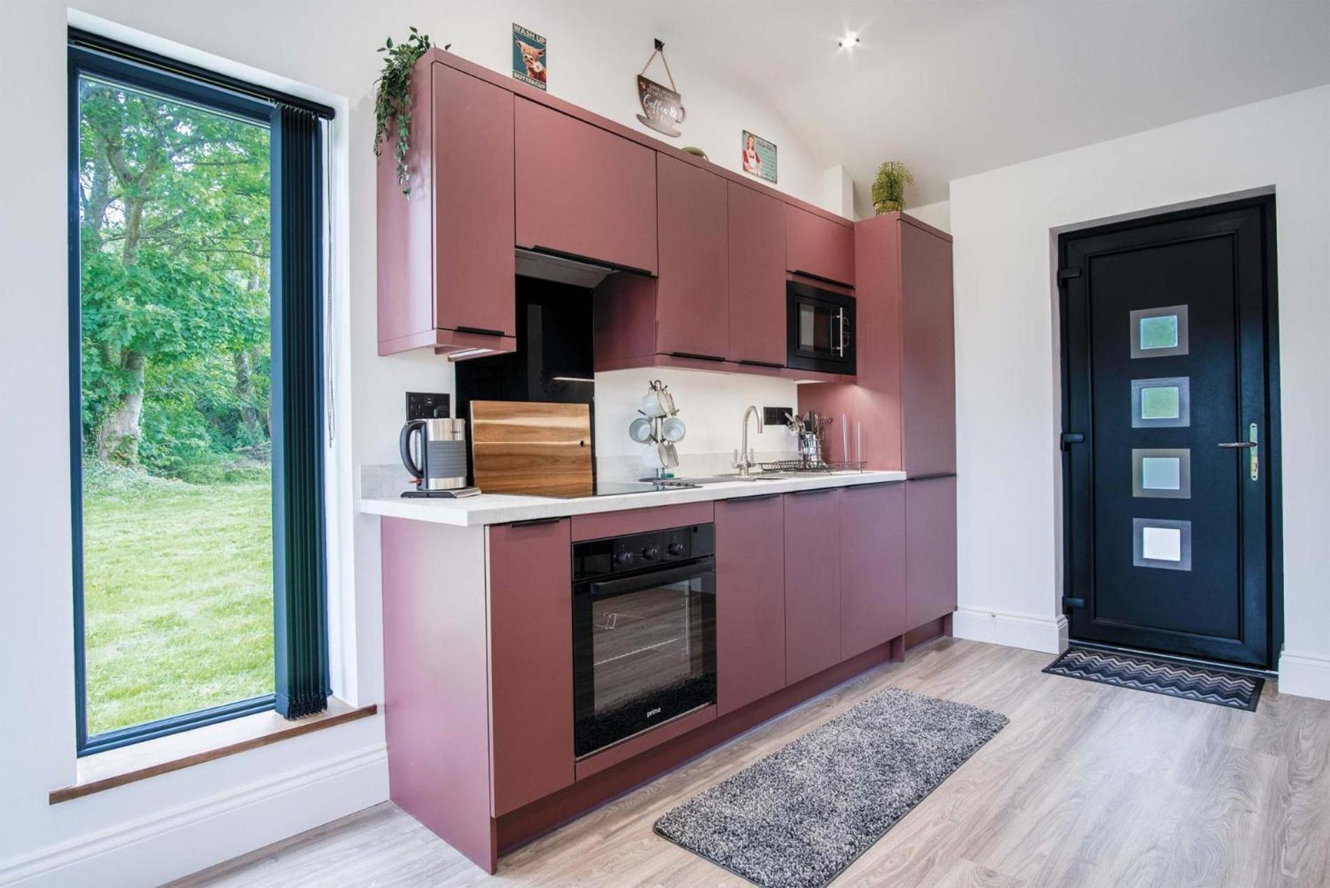 The Shed - 1 Bedroom - Cosheston view 3