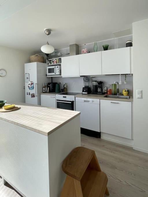 Bright apartment by the sea