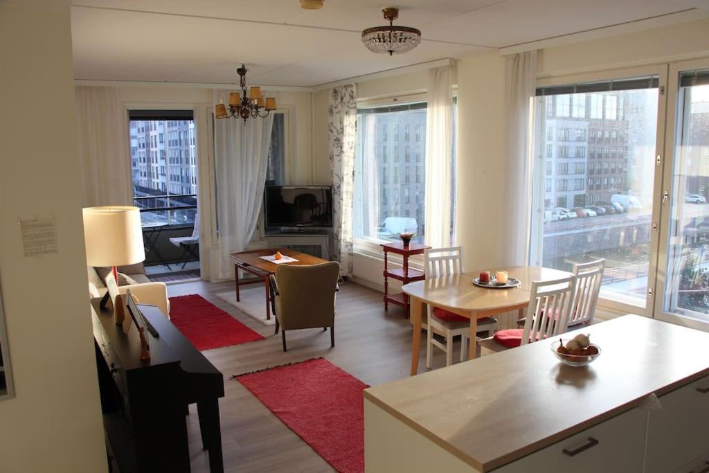 Bright apartment by the sea
