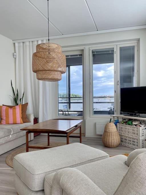 Bright apartment by the sea