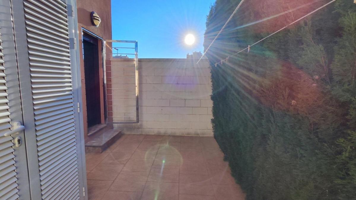 Casa muy cerca del mar con piscina view 4