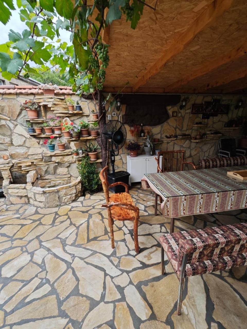 Tbilisi Garden house