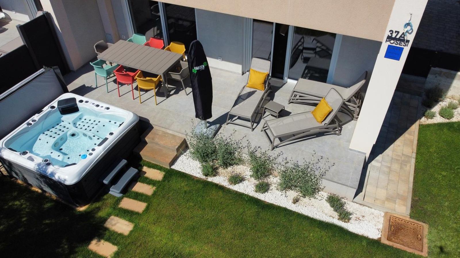Osvit Grand Deluxe Apartment