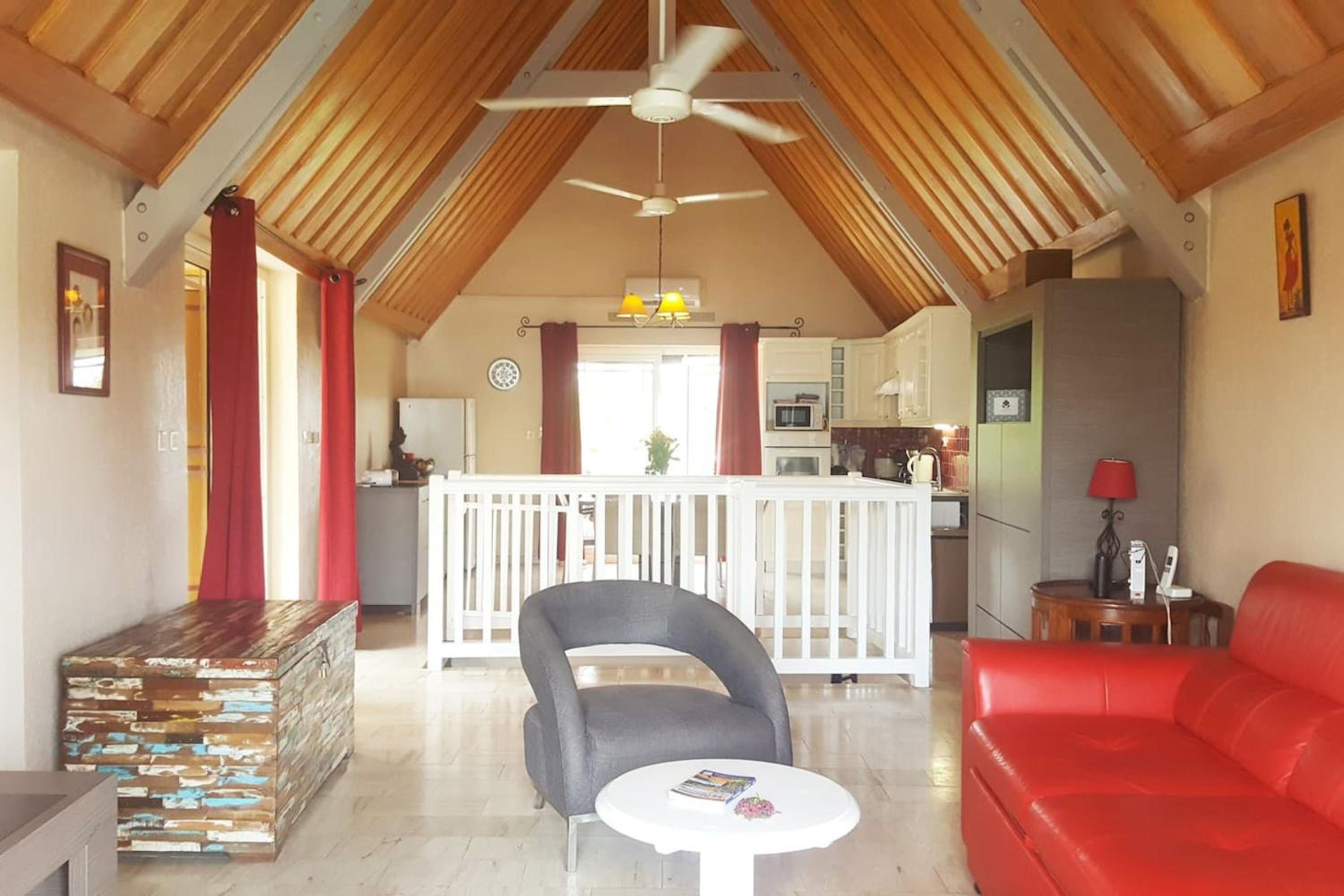 Appartement familial avec piscine à Saint Gilles, 80 m² view 2