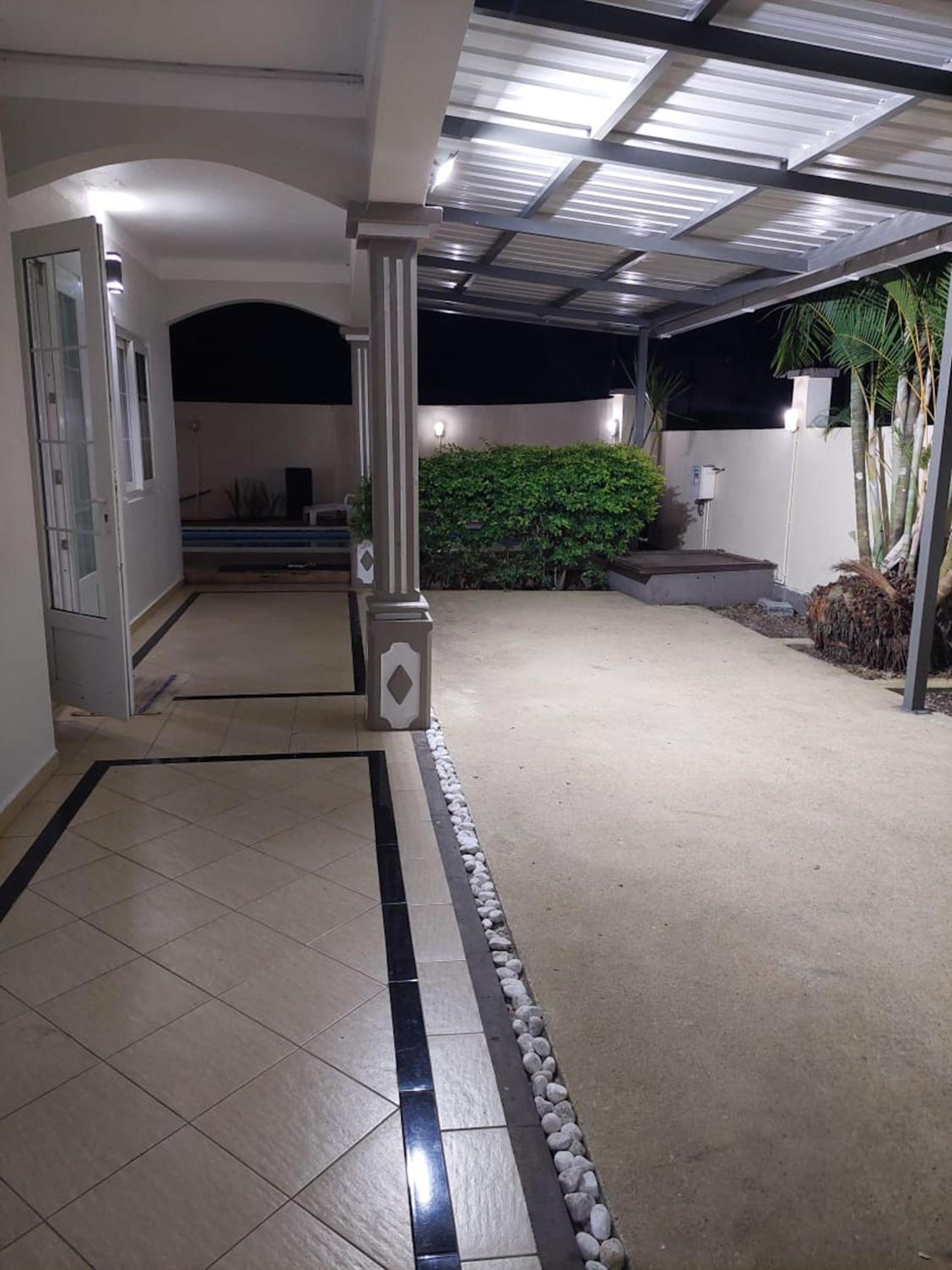 Paradisiacal Villa in Grand Baie with Private Pool view 5