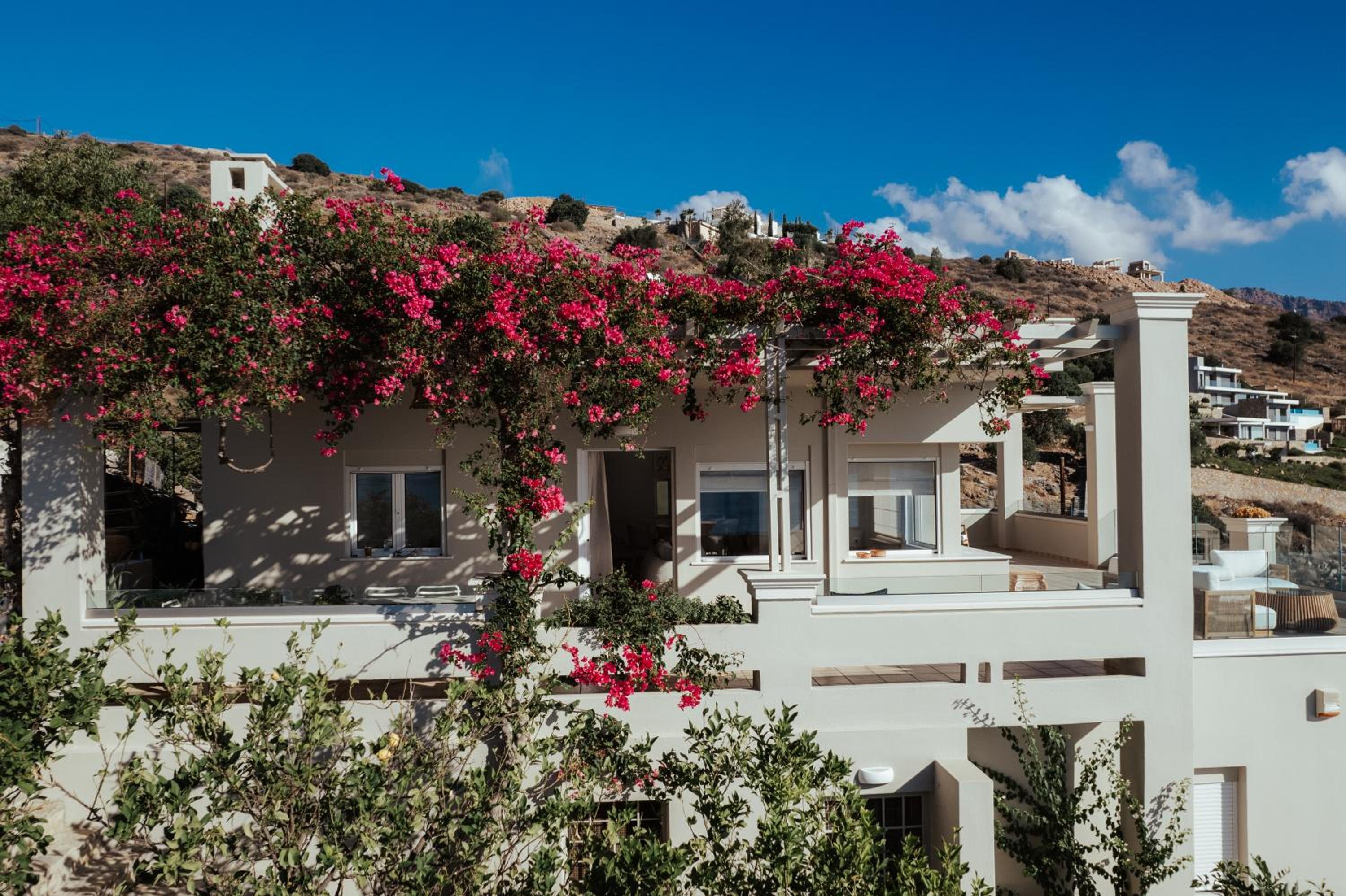 Villa Heliopetra