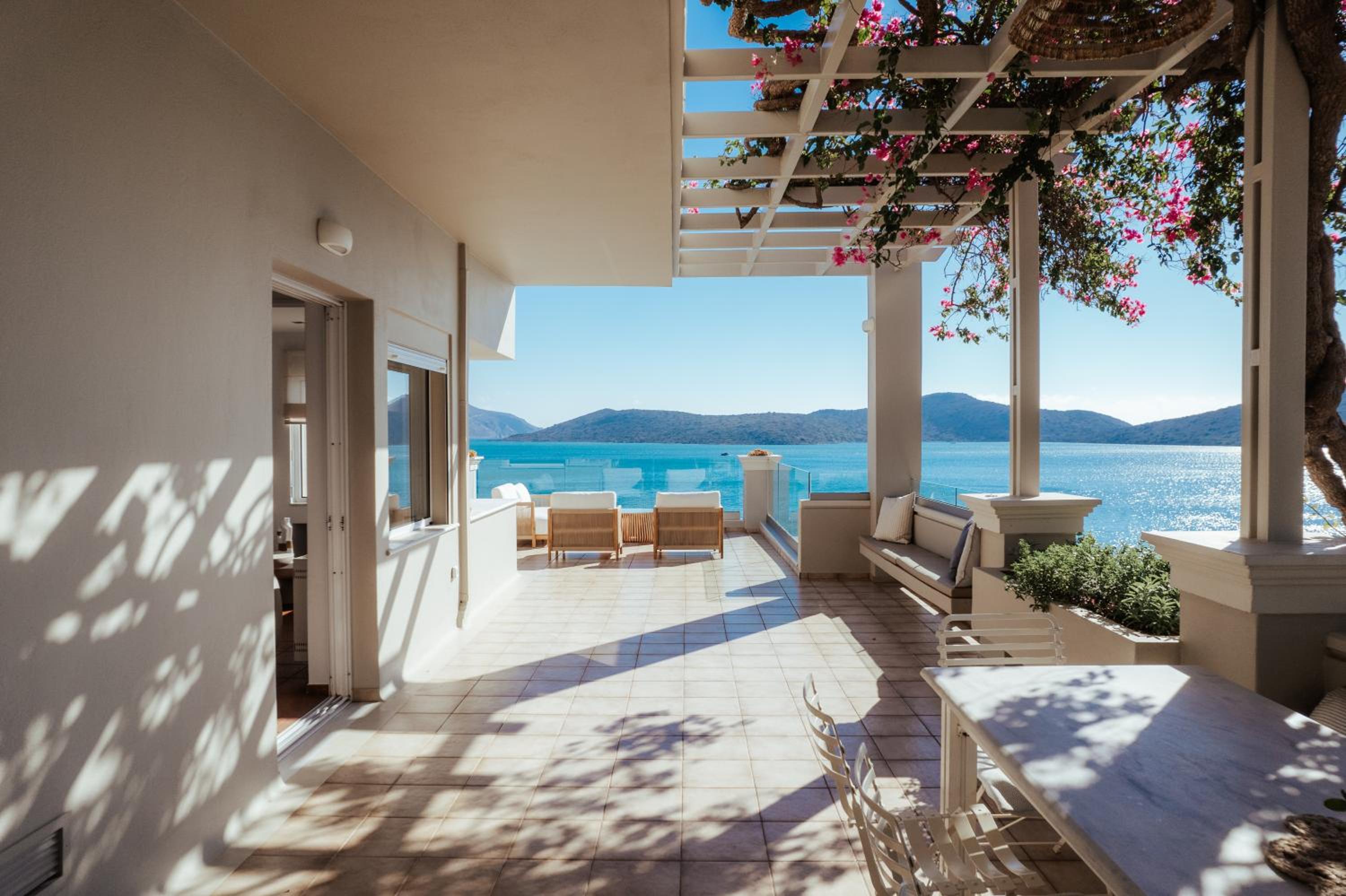Villa Heliopetra