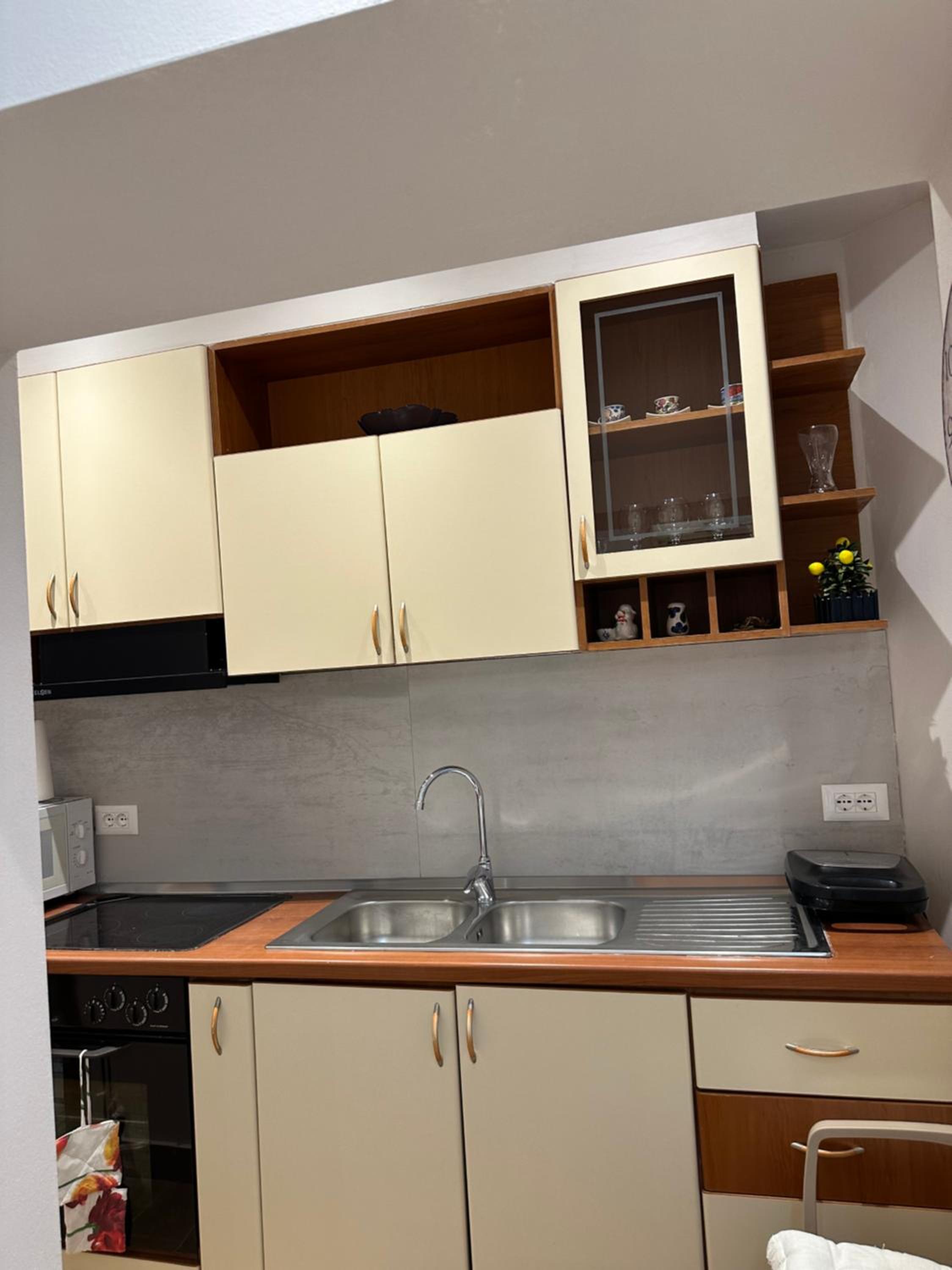 Tirana Home