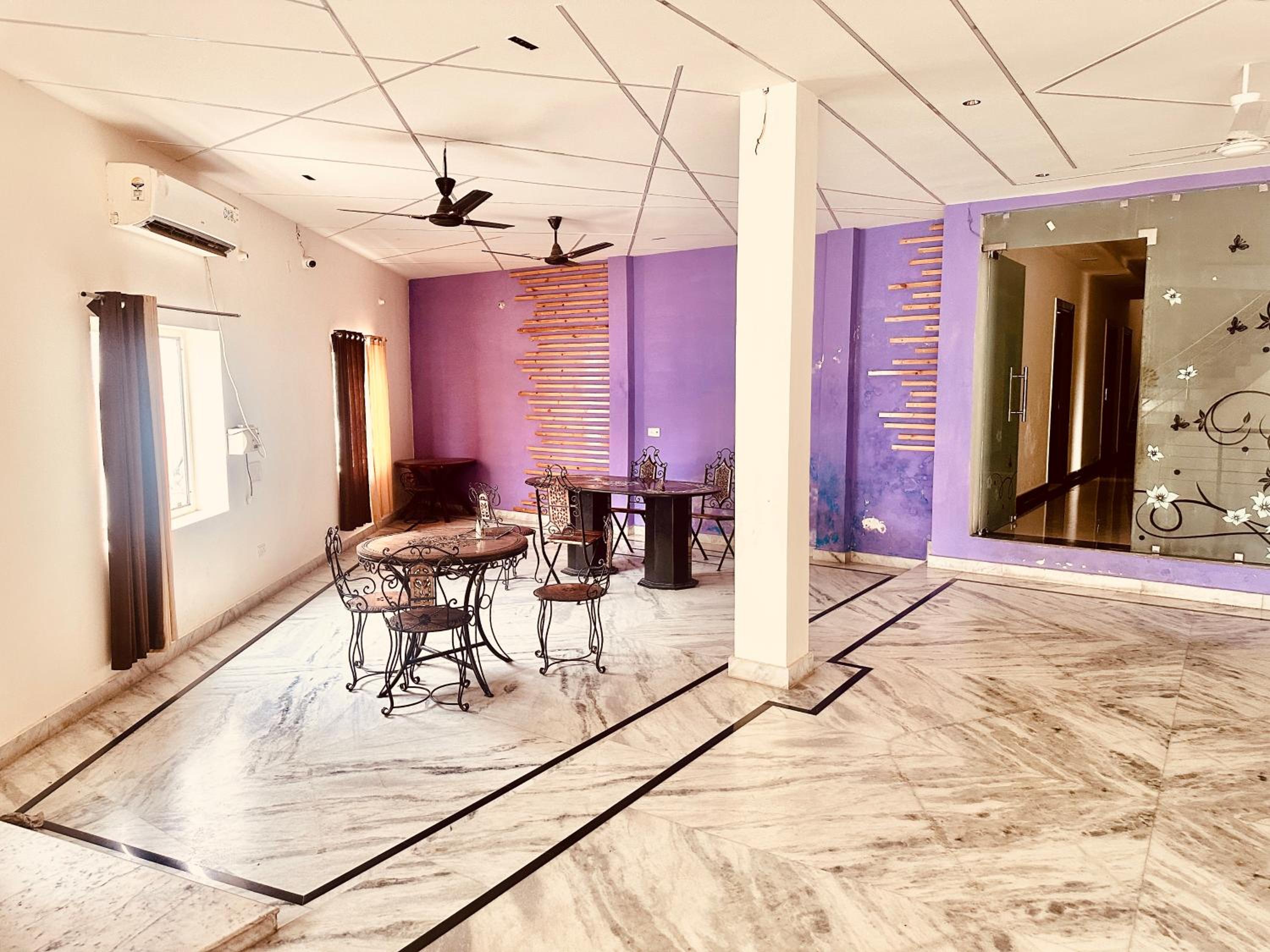 meeting & event spaces