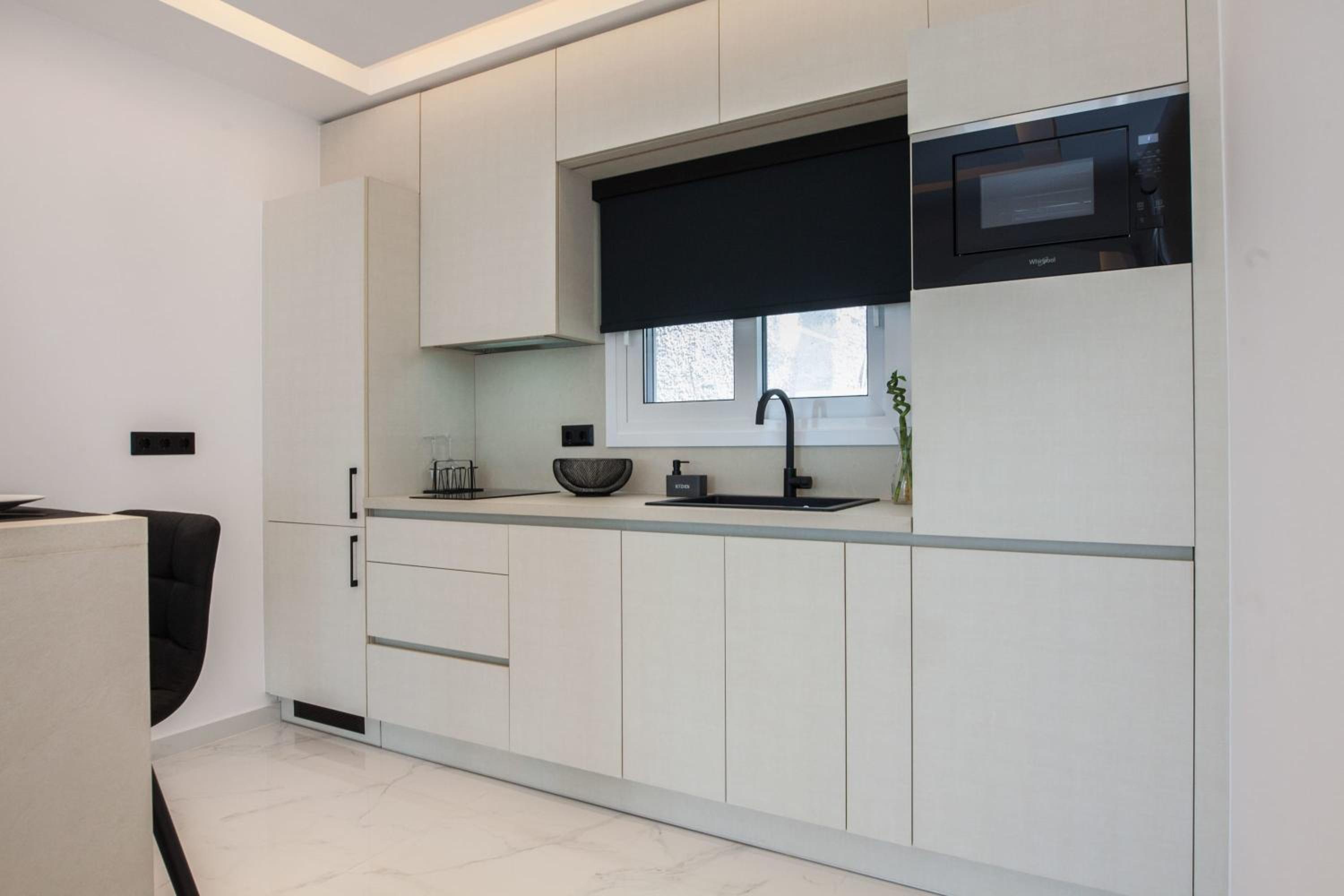 Modern Luxury Athens Riviera Apt with Sea View