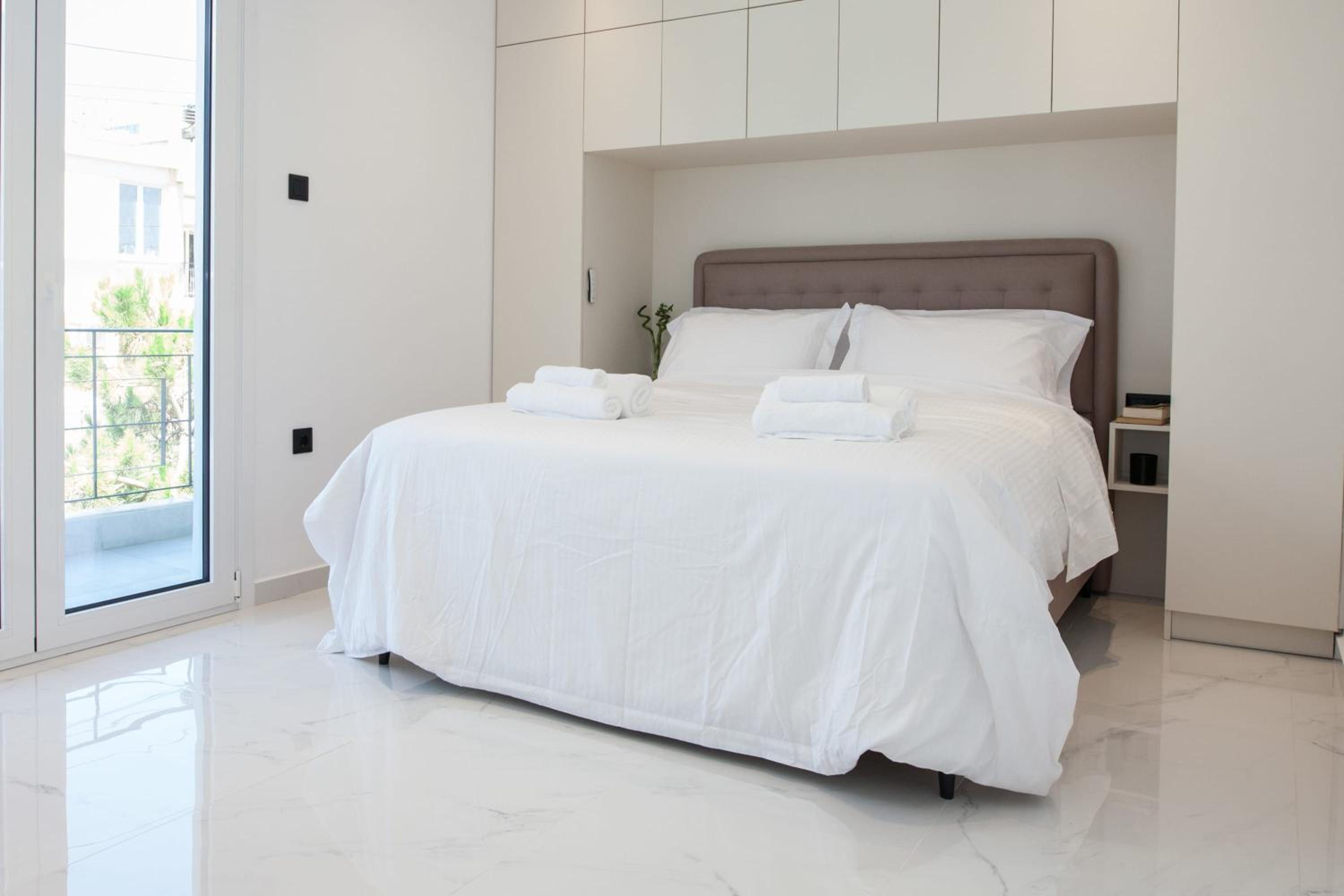 Modern Luxury Athens Riviera Apt with Sea View