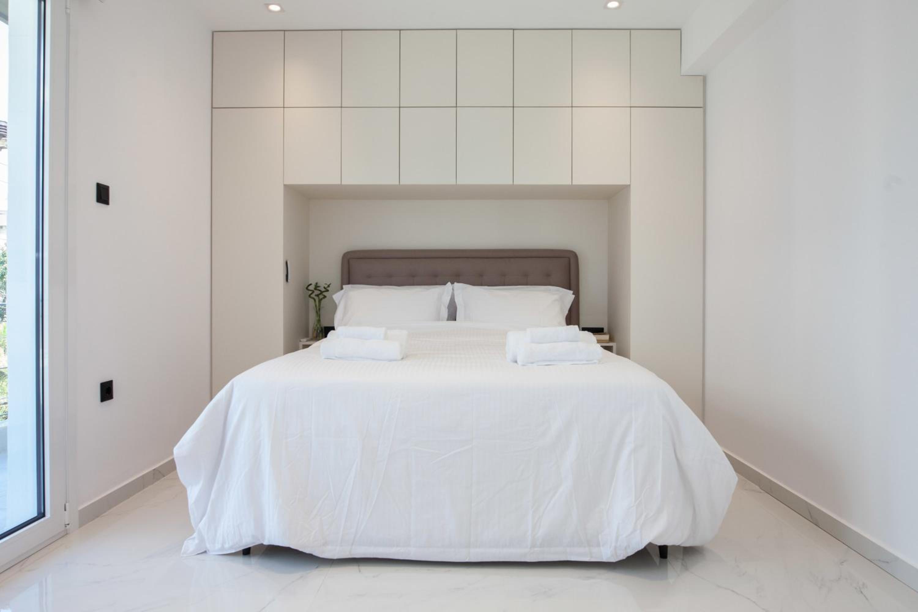 Modern Luxury Athens Riviera Apt with Sea View