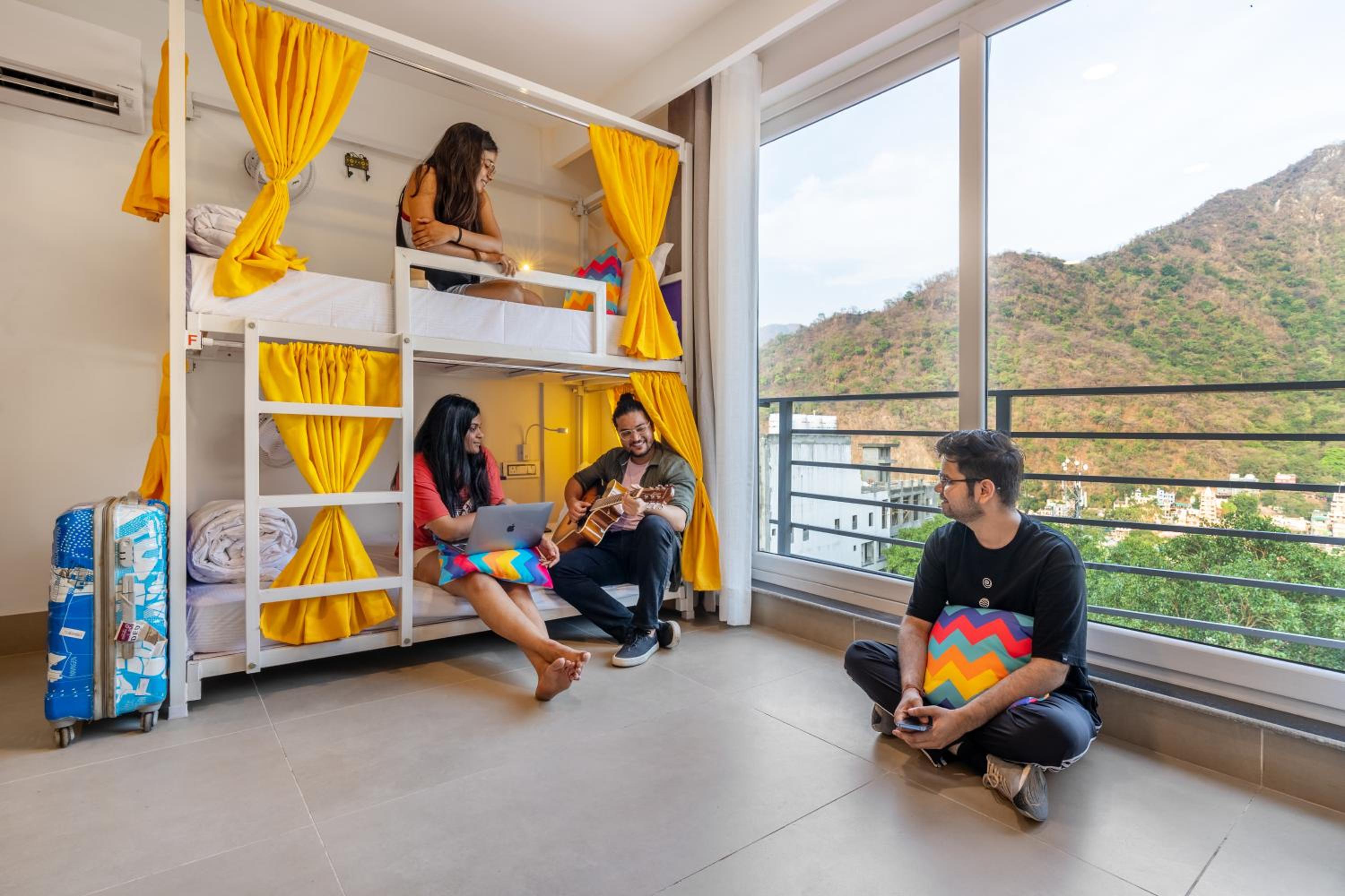 goSTOPS PLUS Rishikesh Tapovan — photo 47