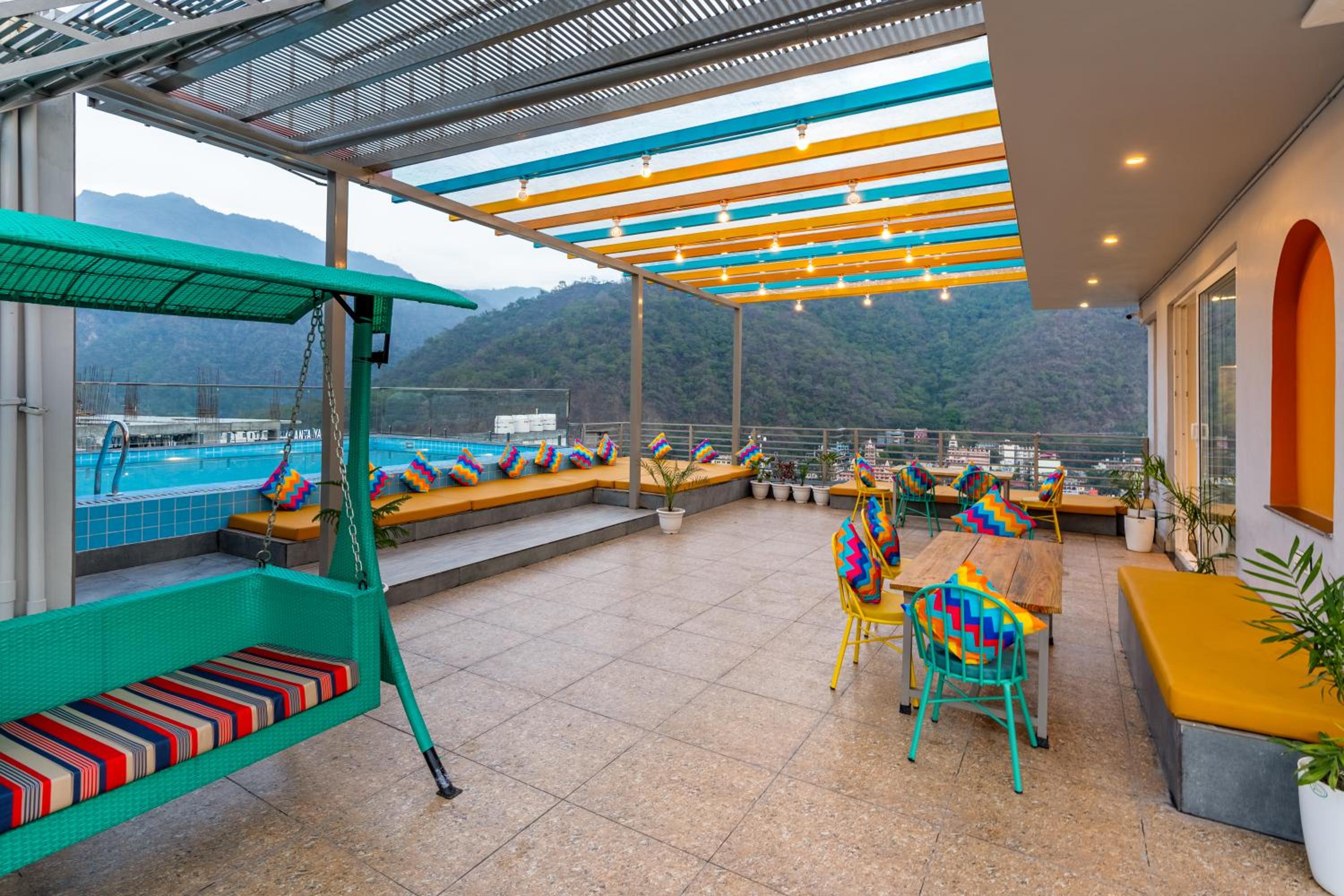 goSTOPS PLUS Rishikesh Tapovan — photo 57
