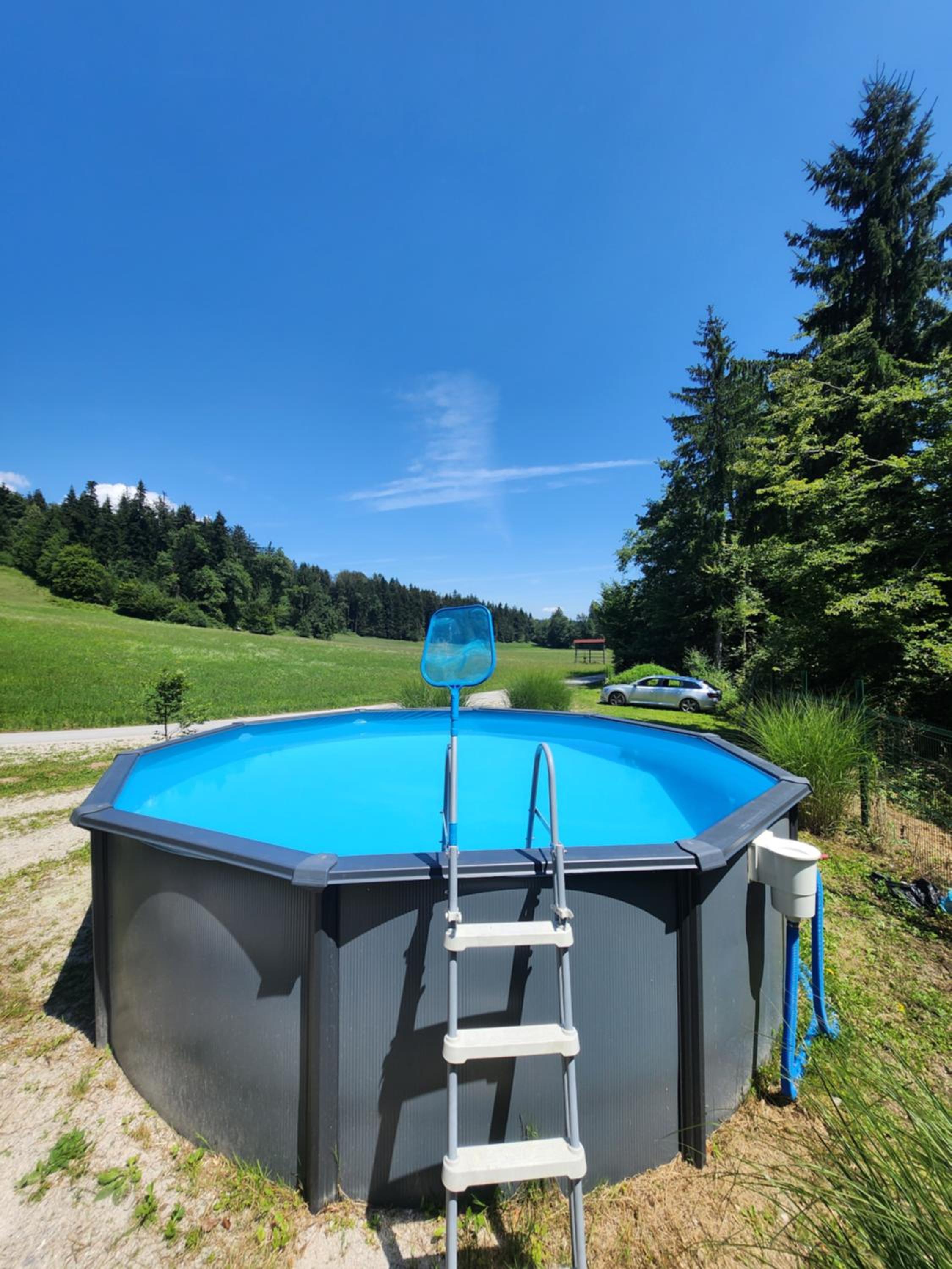 WoodHouseDream Jakuzzi view 2