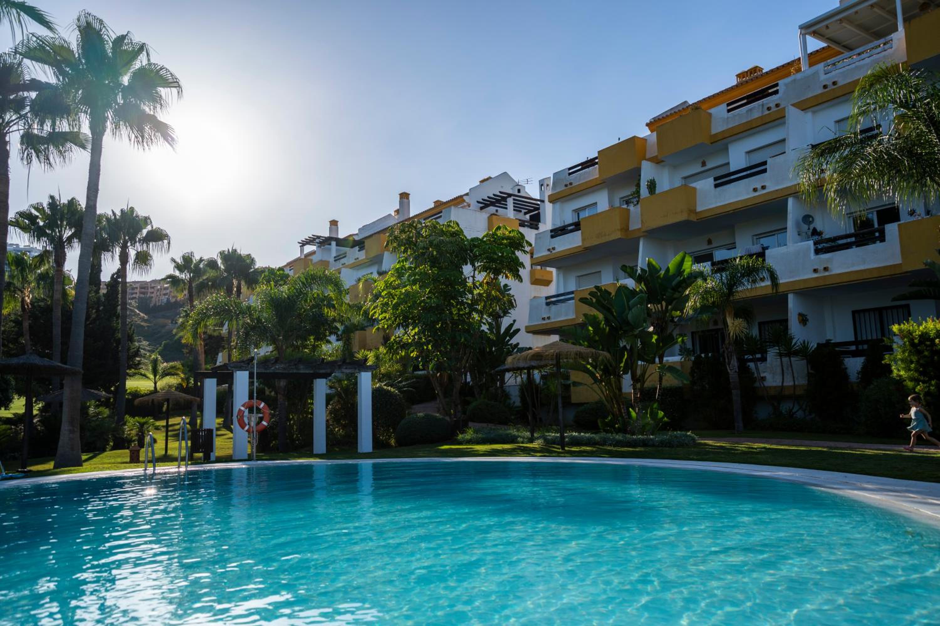 Vista Calanova Golf Club Apartment, 2BD Seaviews