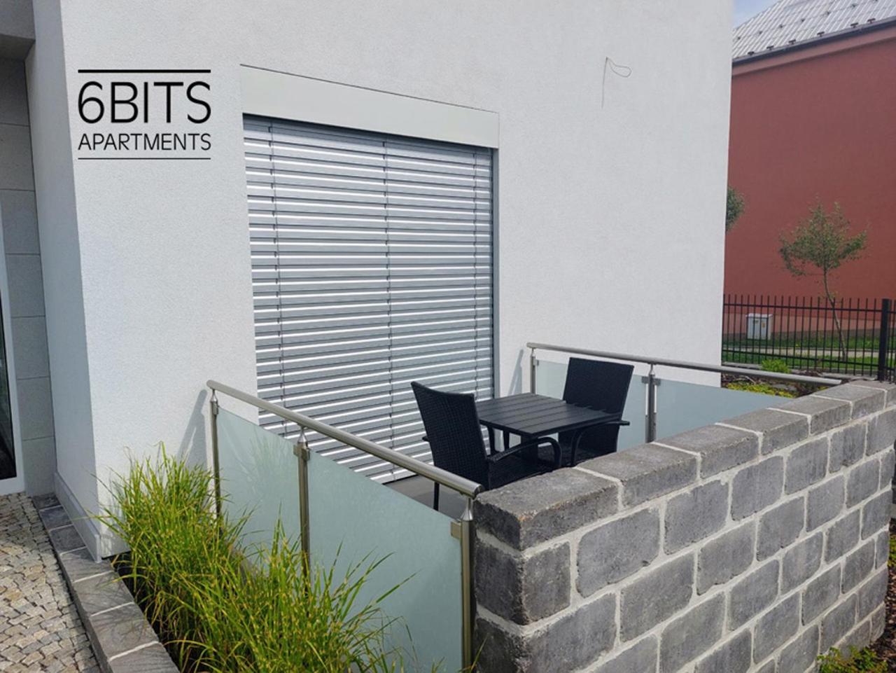 6bits Apartments