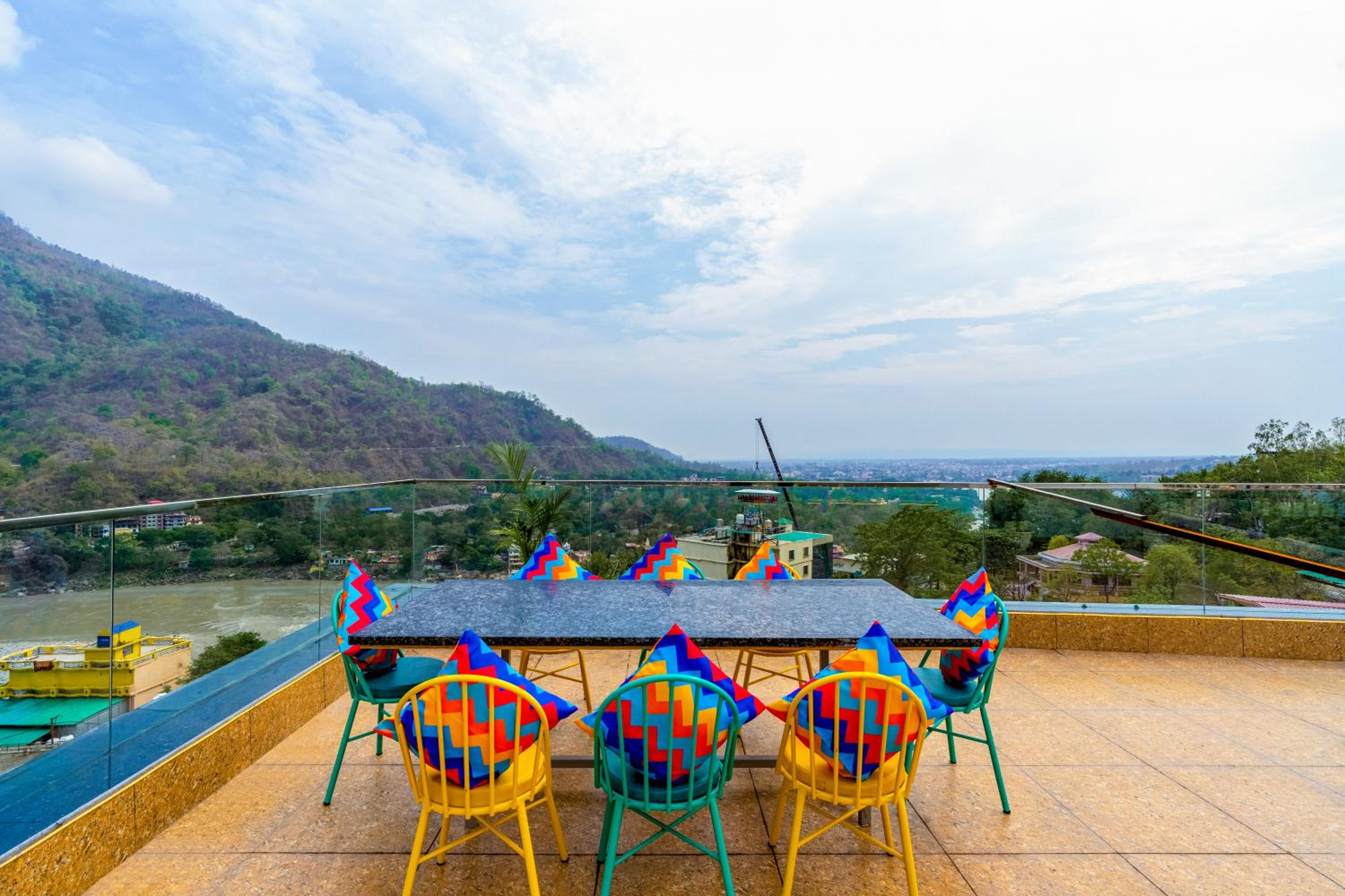 goSTOPS PLUS Rishikesh Tapovan — photo 56