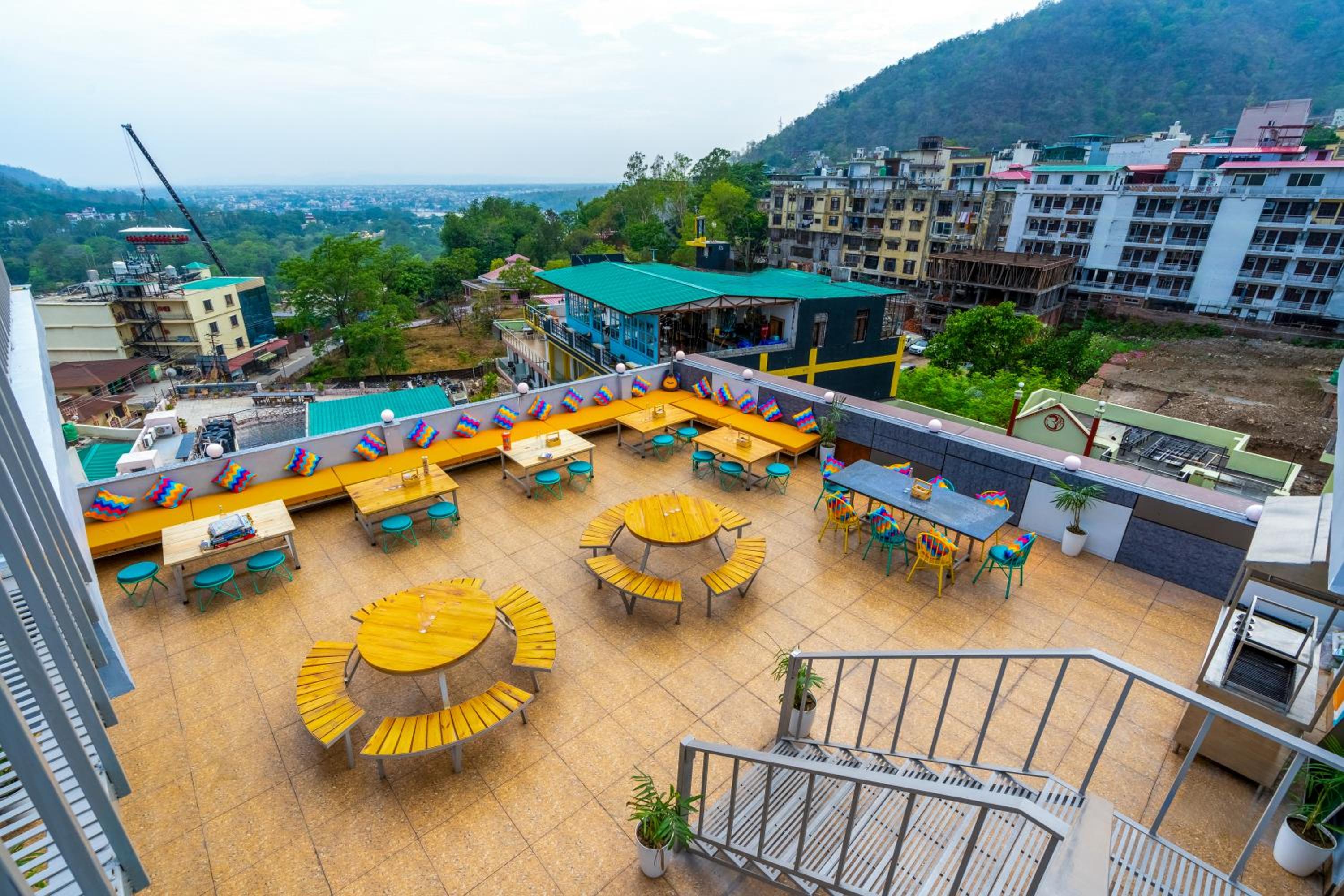goSTOPS PLUS Rishikesh Tapovan — photo 55