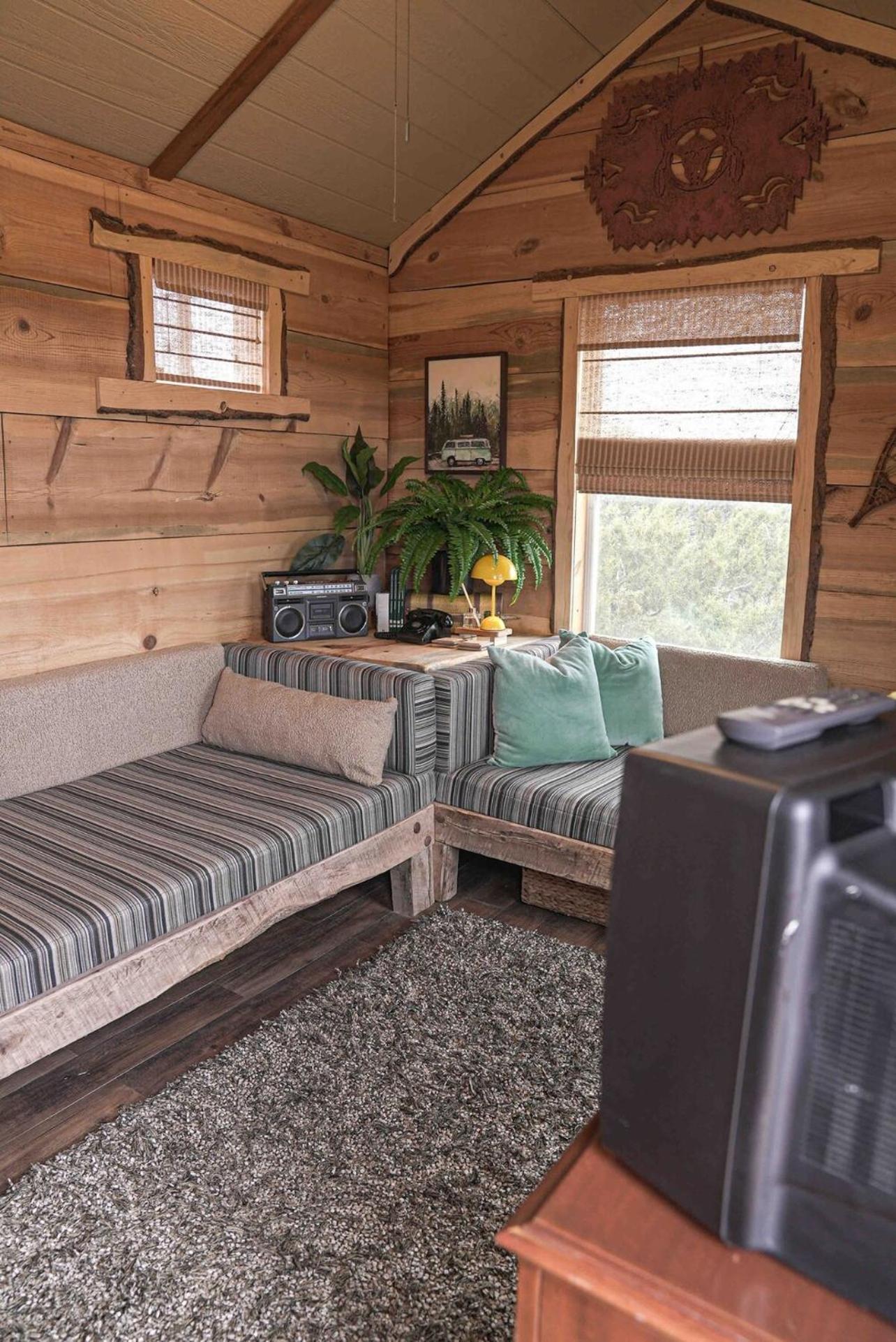 Crows Nest Treehouse At El Mistico Ranch
