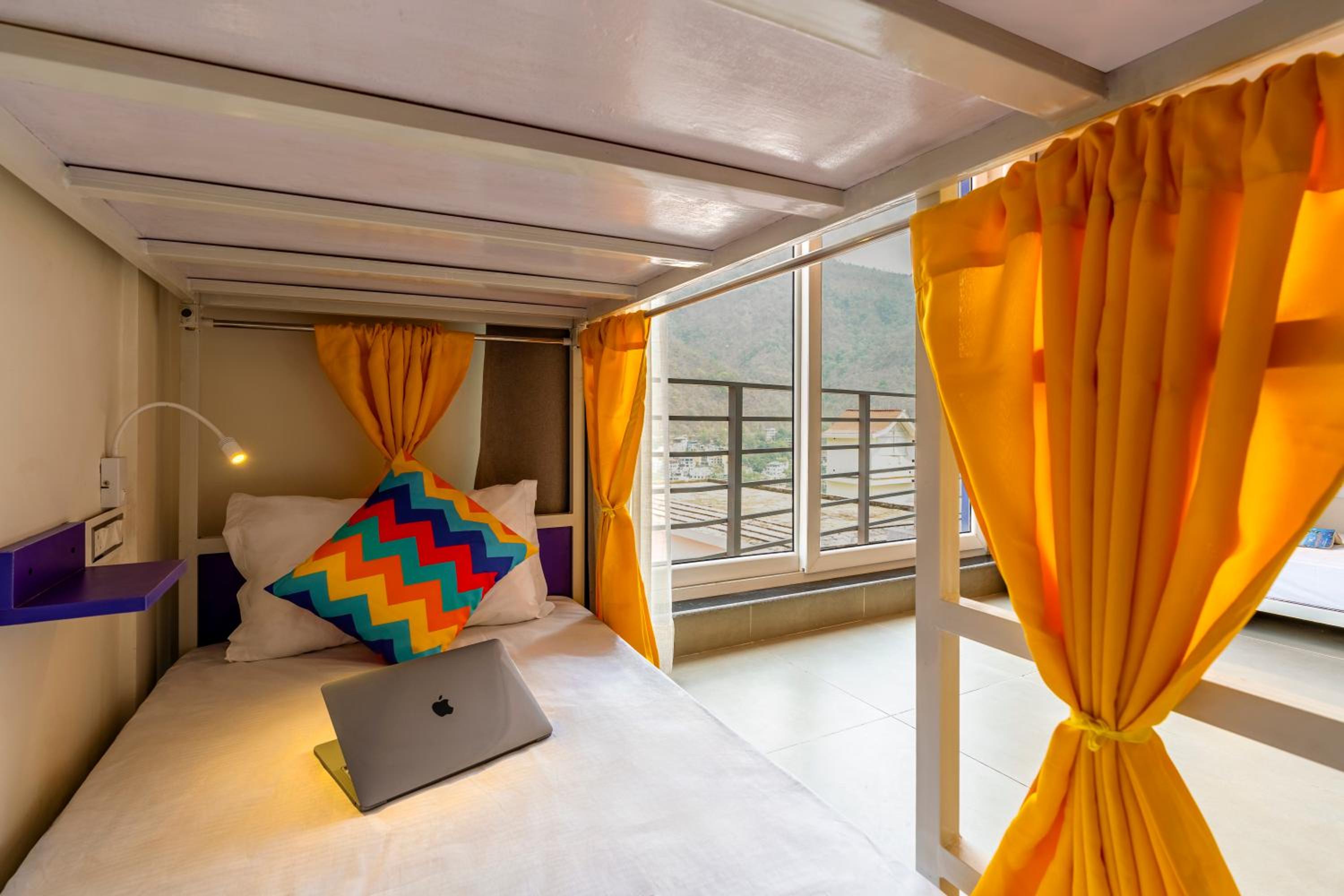 goSTOPS PLUS Rishikesh Tapovan — photo 87