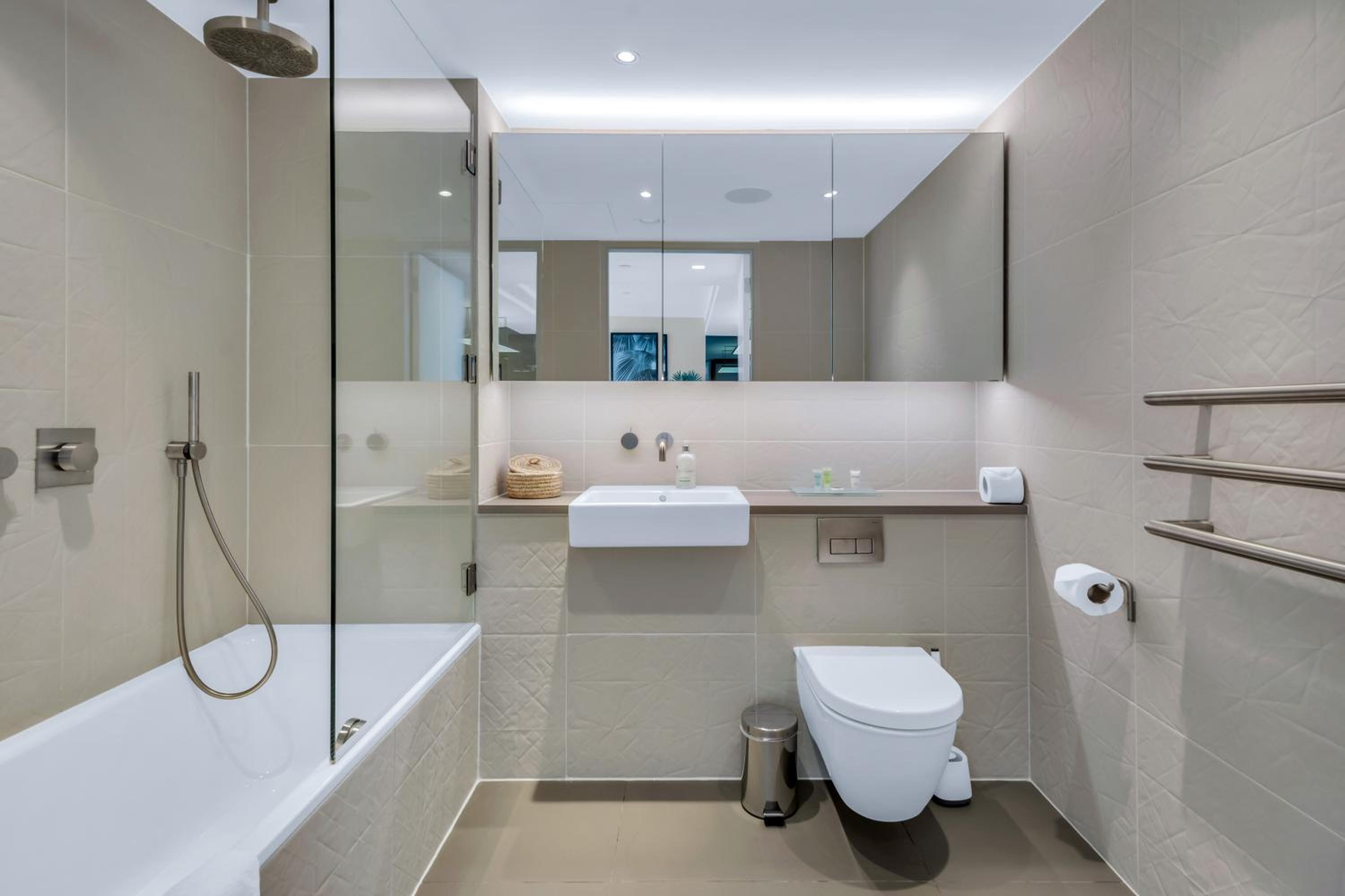 MySquare One Bedroom Serviced Apartment in Stratford