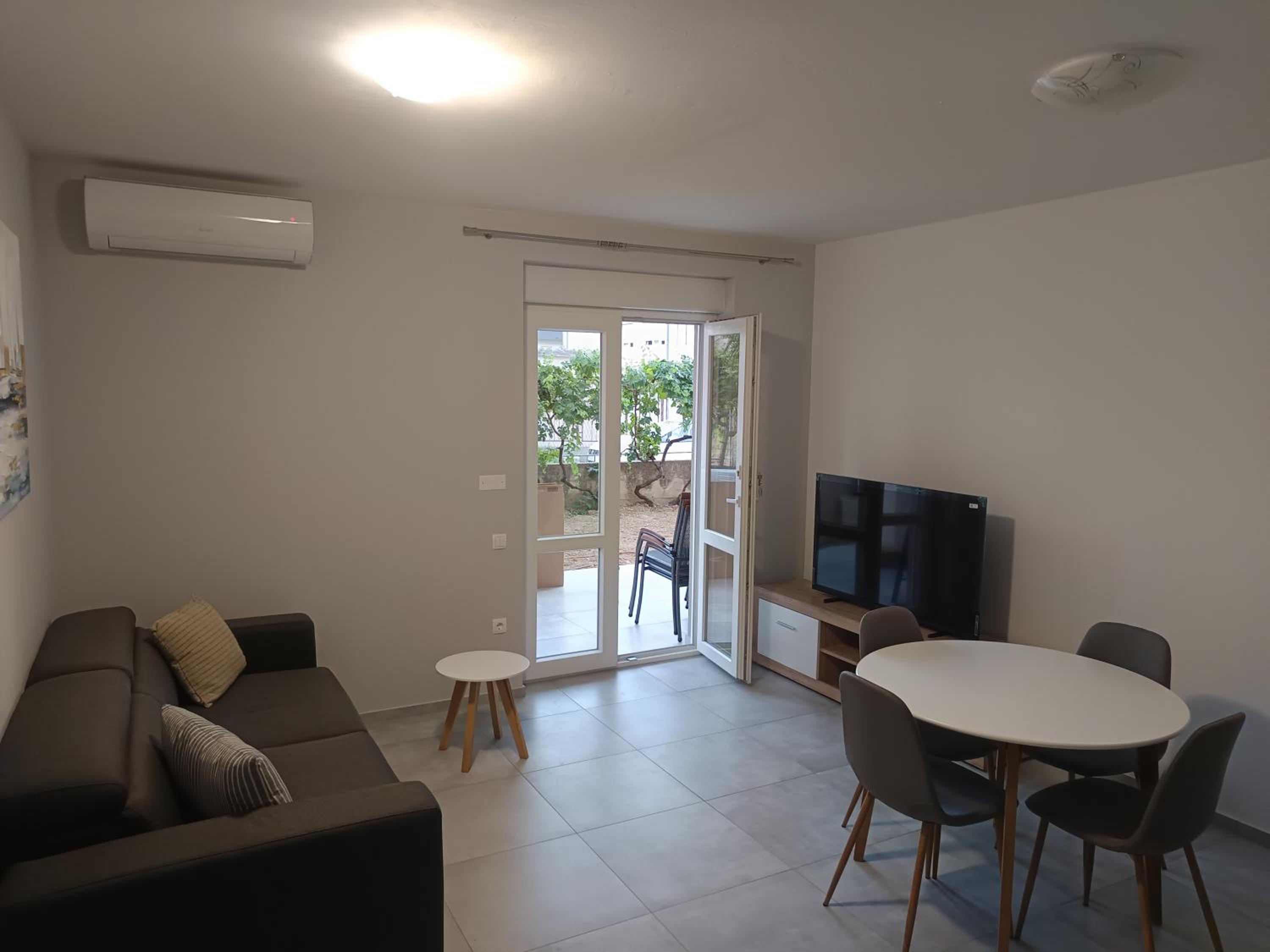 Apartments Oleandar