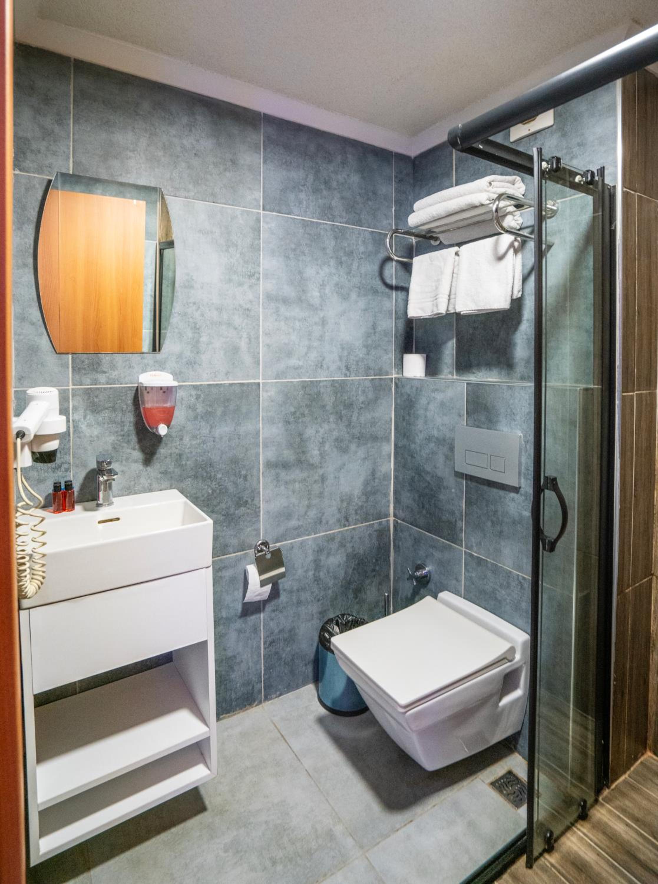 Royal Nest - Image 34