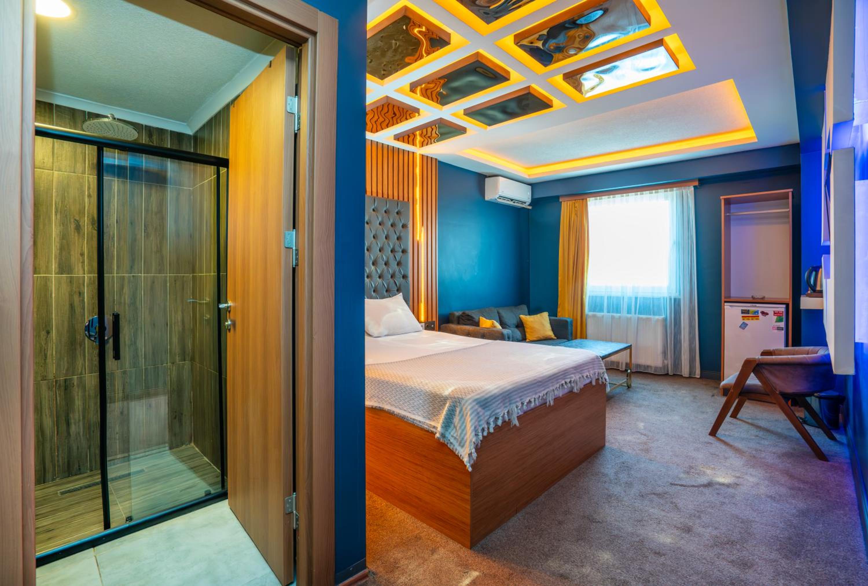 Royal Nest - Image 63