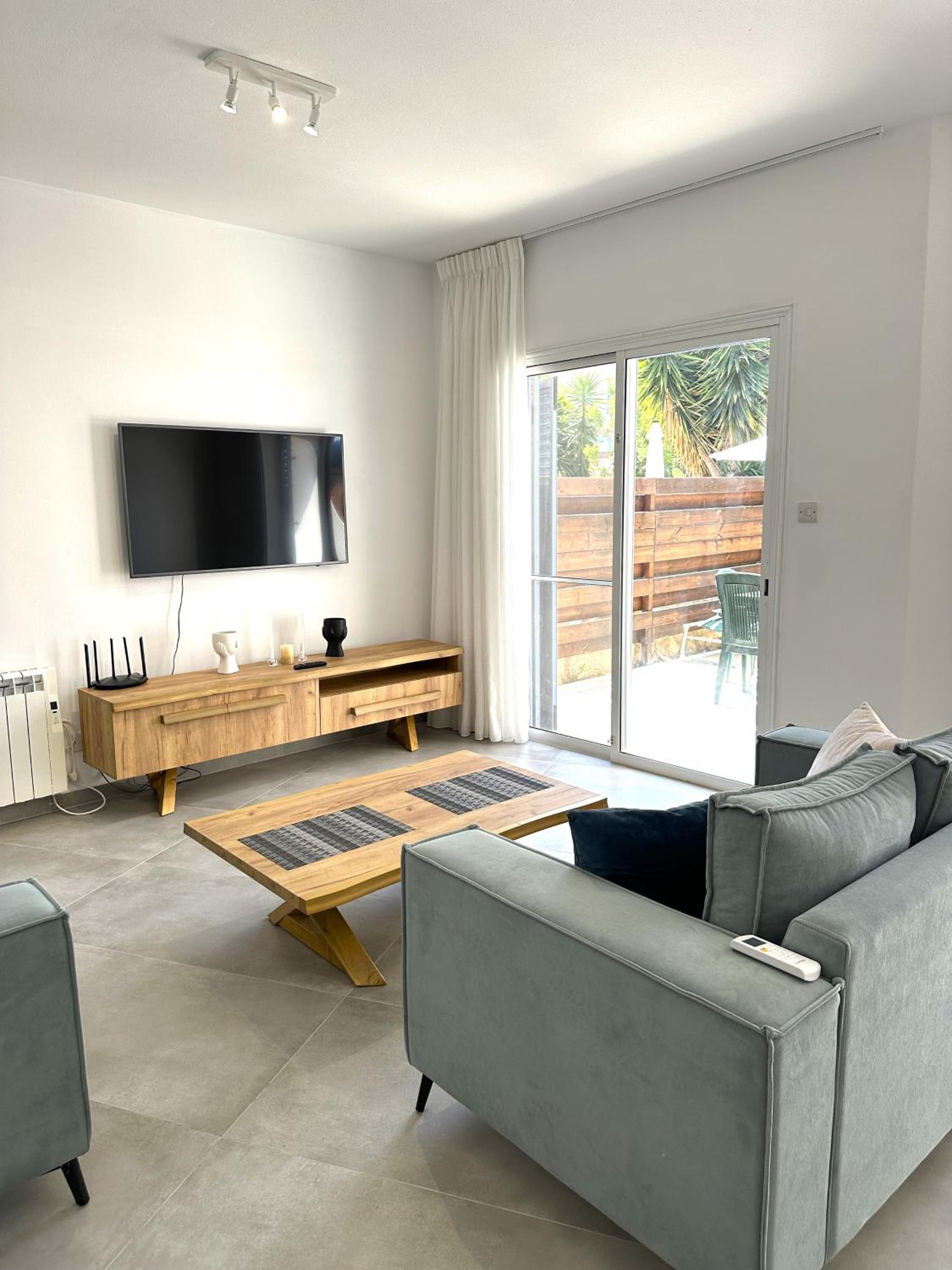 H&O Elegant Maisonette in Paradise Garden