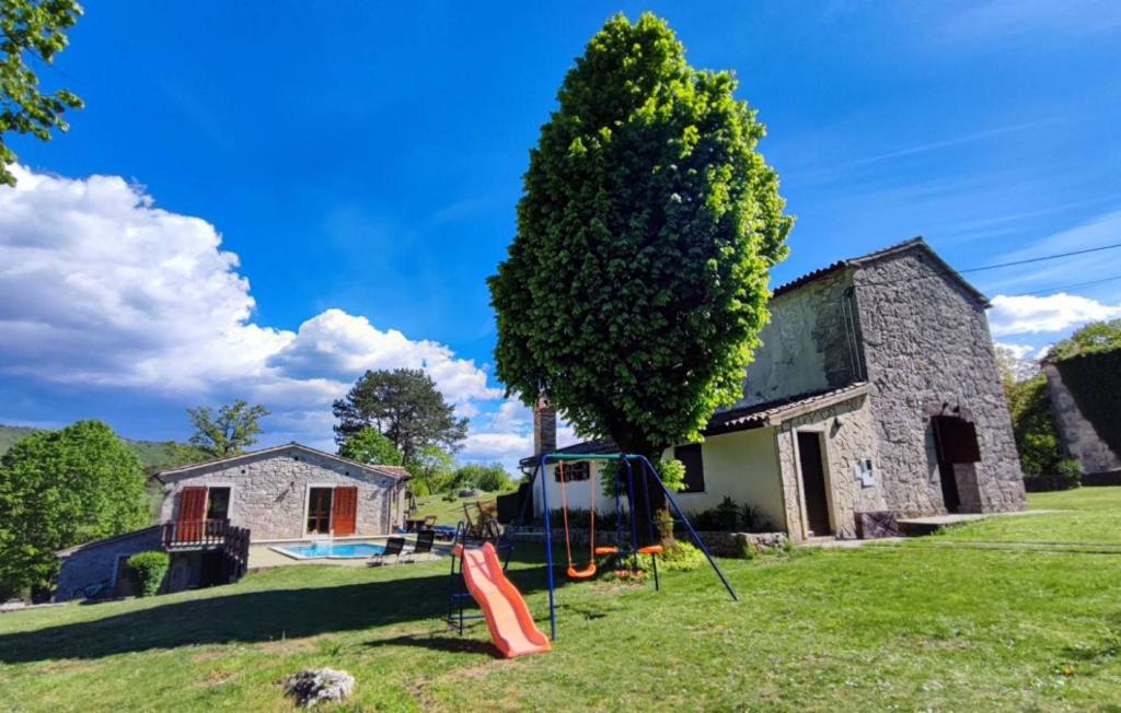 Beautiful Villa Ida & Mirko with pool in Buzet view 2