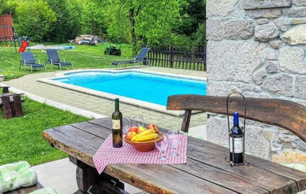 Beautiful Villa Ida & Mirko with pool in Buzet view 5