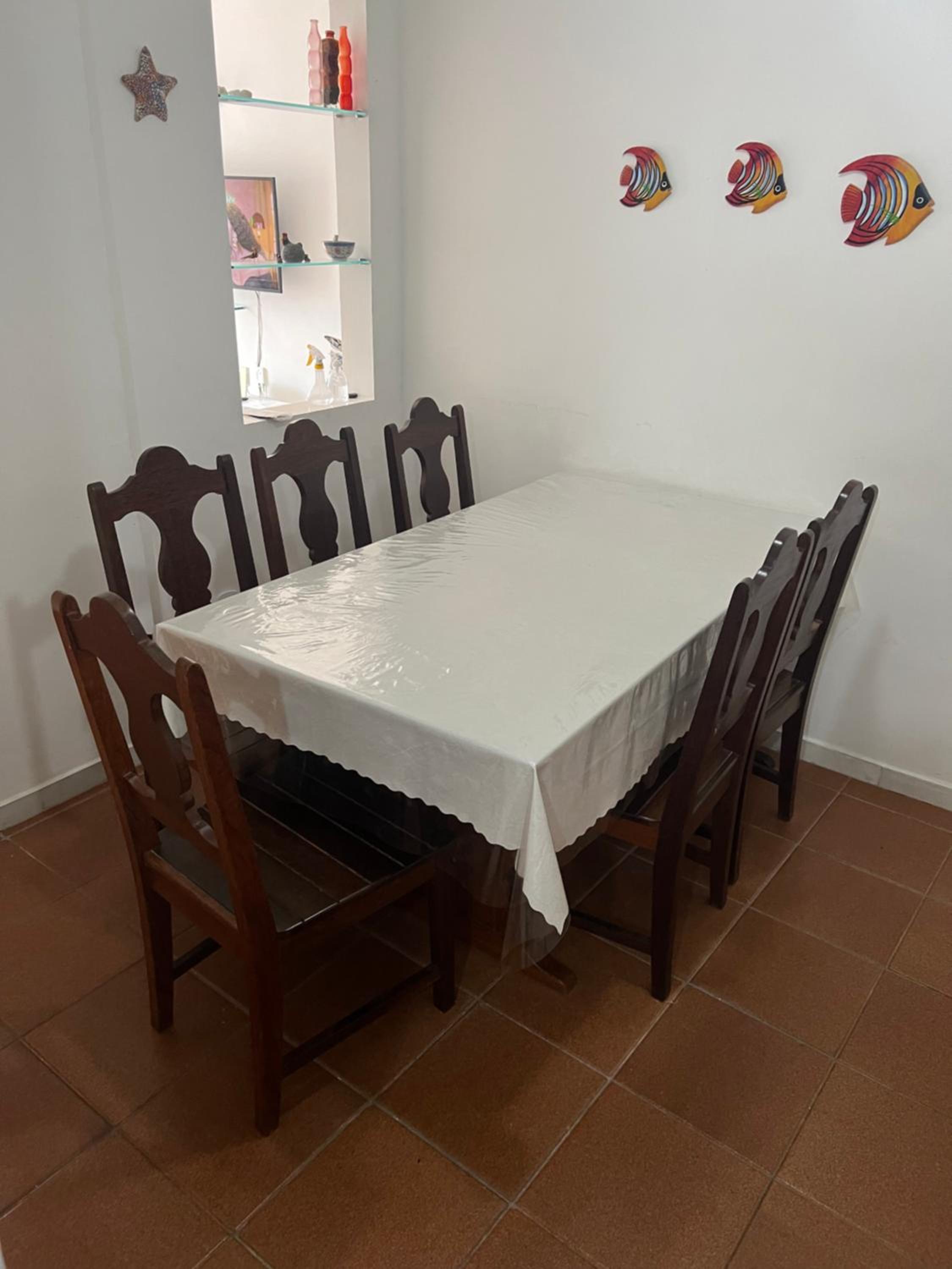 Apartamento incrível em Cabo Frio com localização privilegiada ao lado da praia do forte!