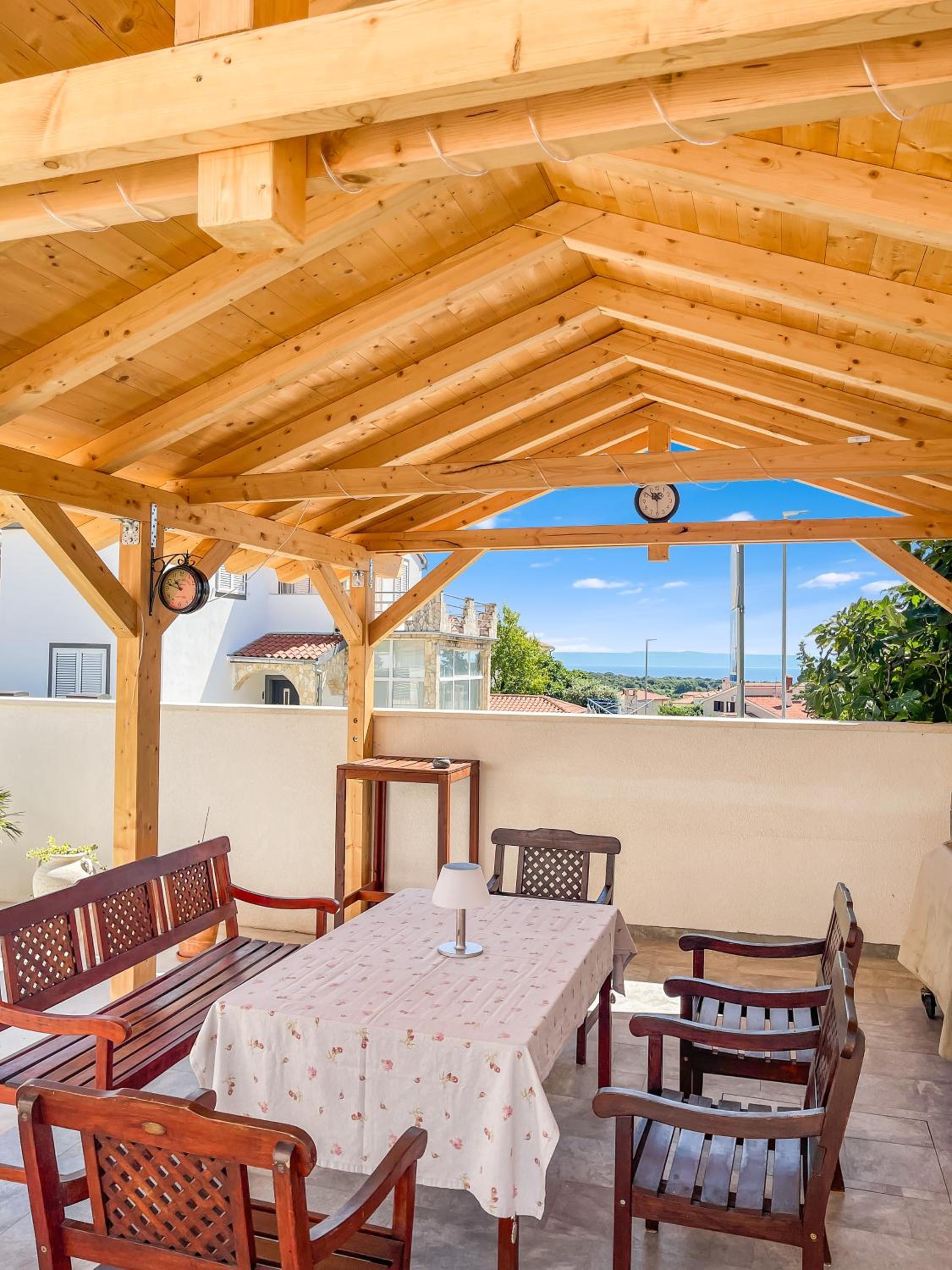 Casa Mira Apartments
