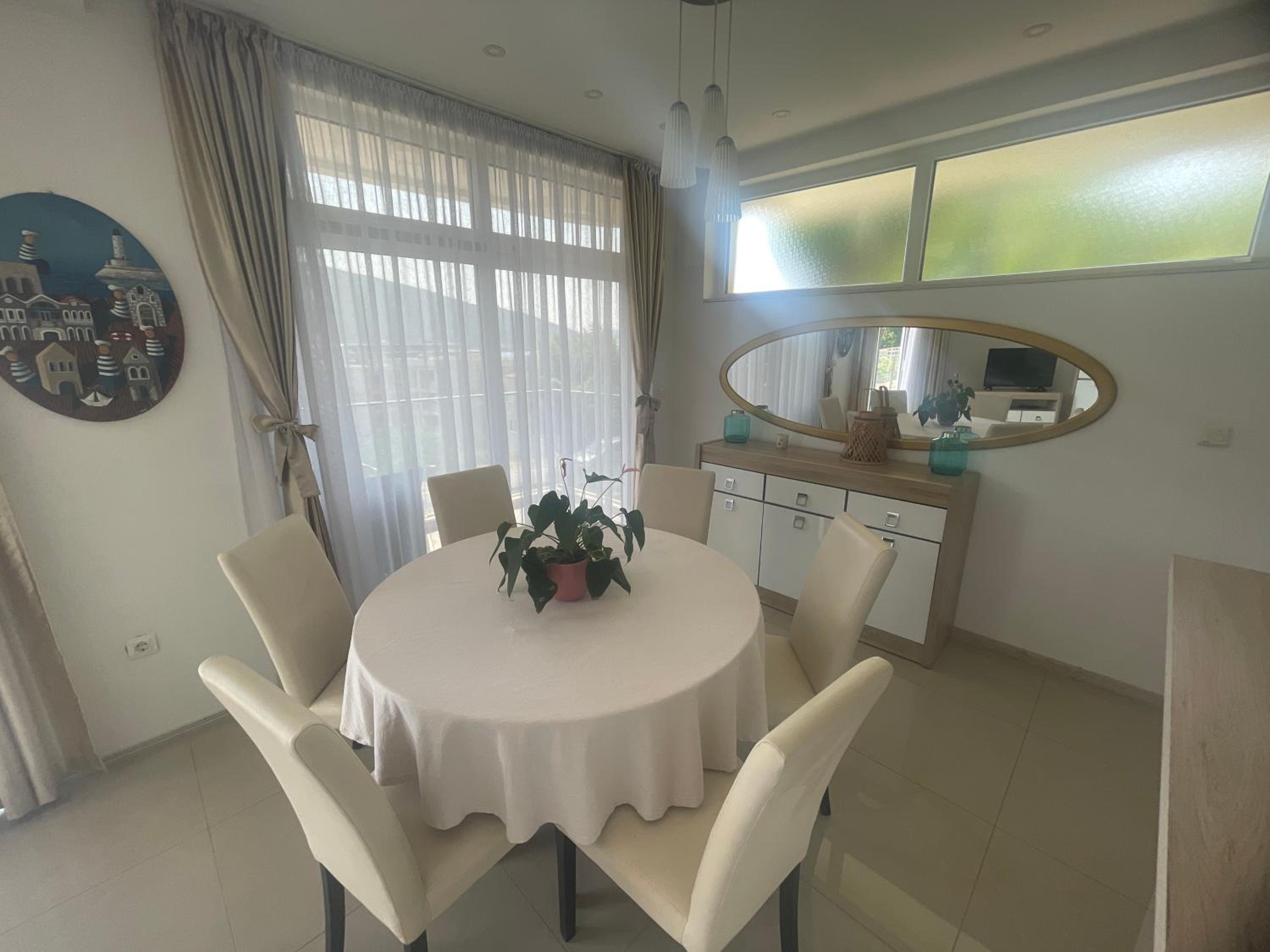 Modern and cosy flat in Kotor Bay