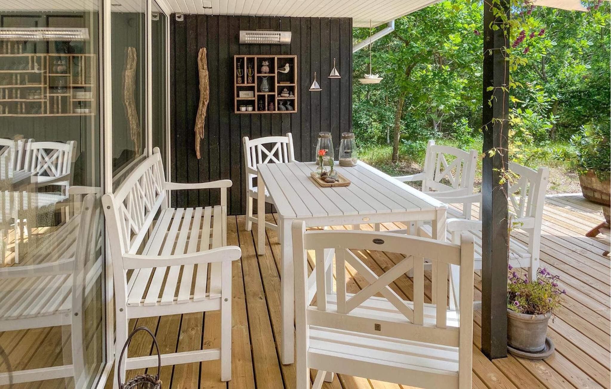 Amazing Home In Aakirkeby With Wifi