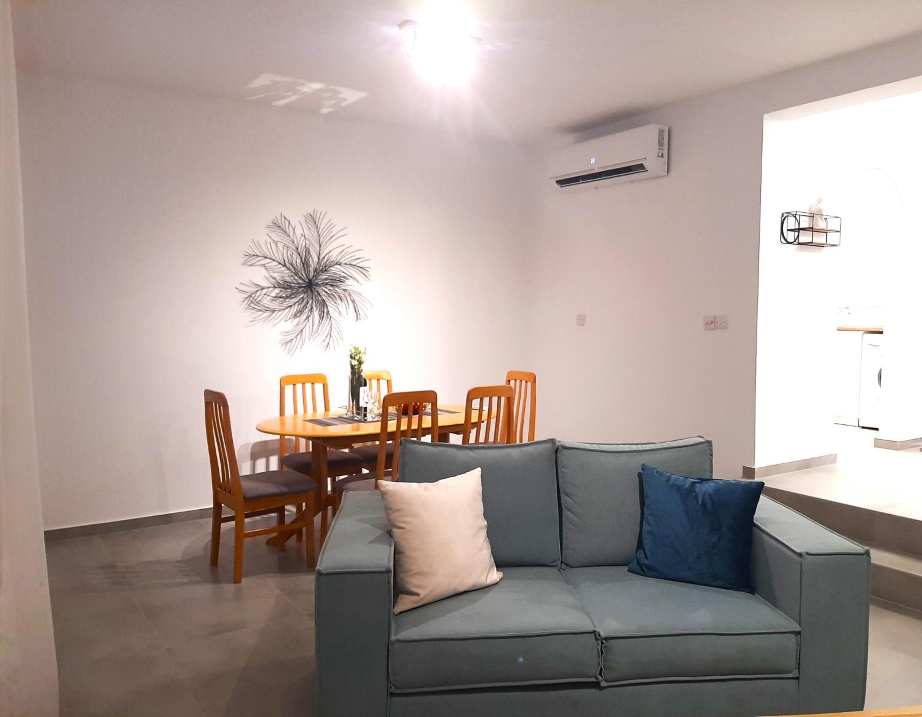 H&O Elegant Maisonette in Paradise Garden