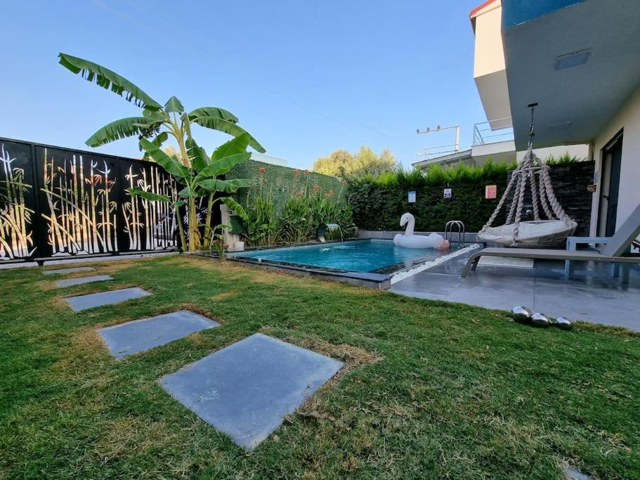 Photo 18
