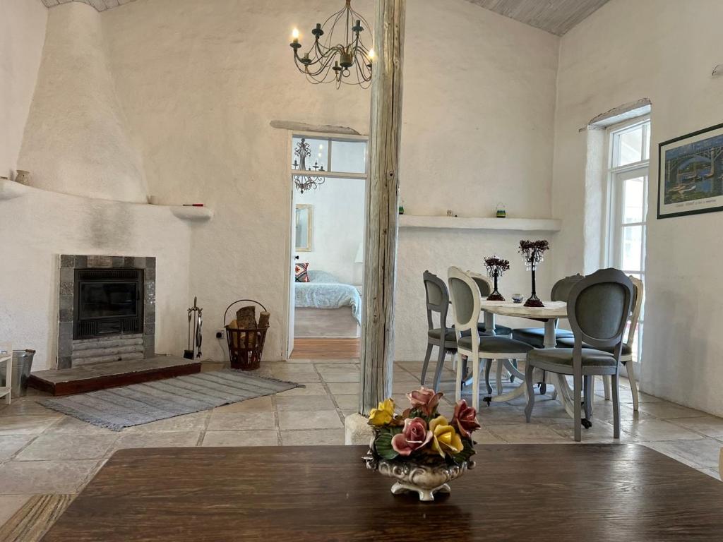 Casa Ariadne mountain retreat